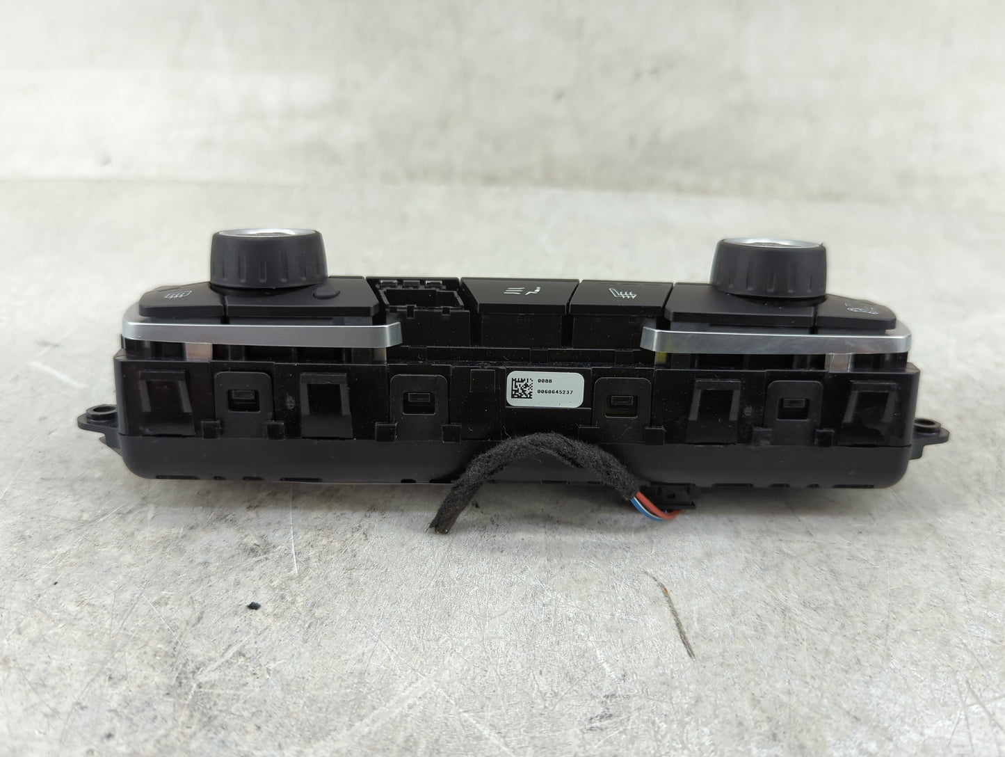 2016-2018 Bmw X1 Climate Control Module Temperature AC/Heater Replacement P/N:9471104-02 Fits Fits 2016 2017 2018 2019 2020 