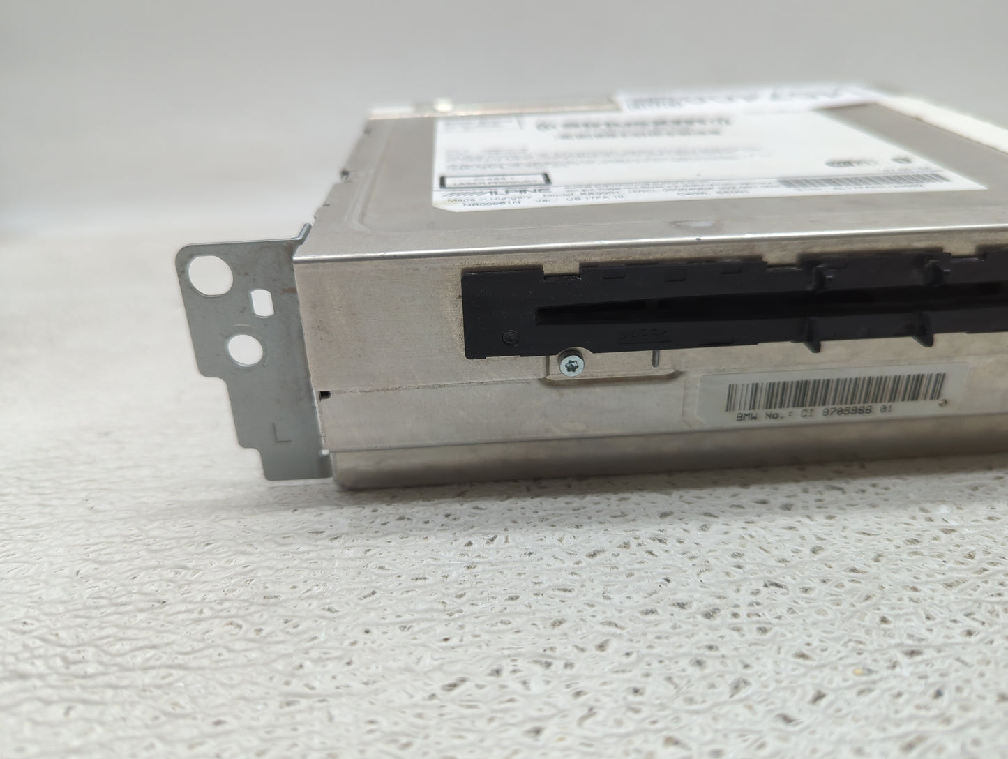 2018 Bmw X1 Radio AM FM Cd Player Receiver Replacement P/N:8705966 A2C9ZUA149, 700B-UA149, NB00061N01C1711270756 Fits OEM Us