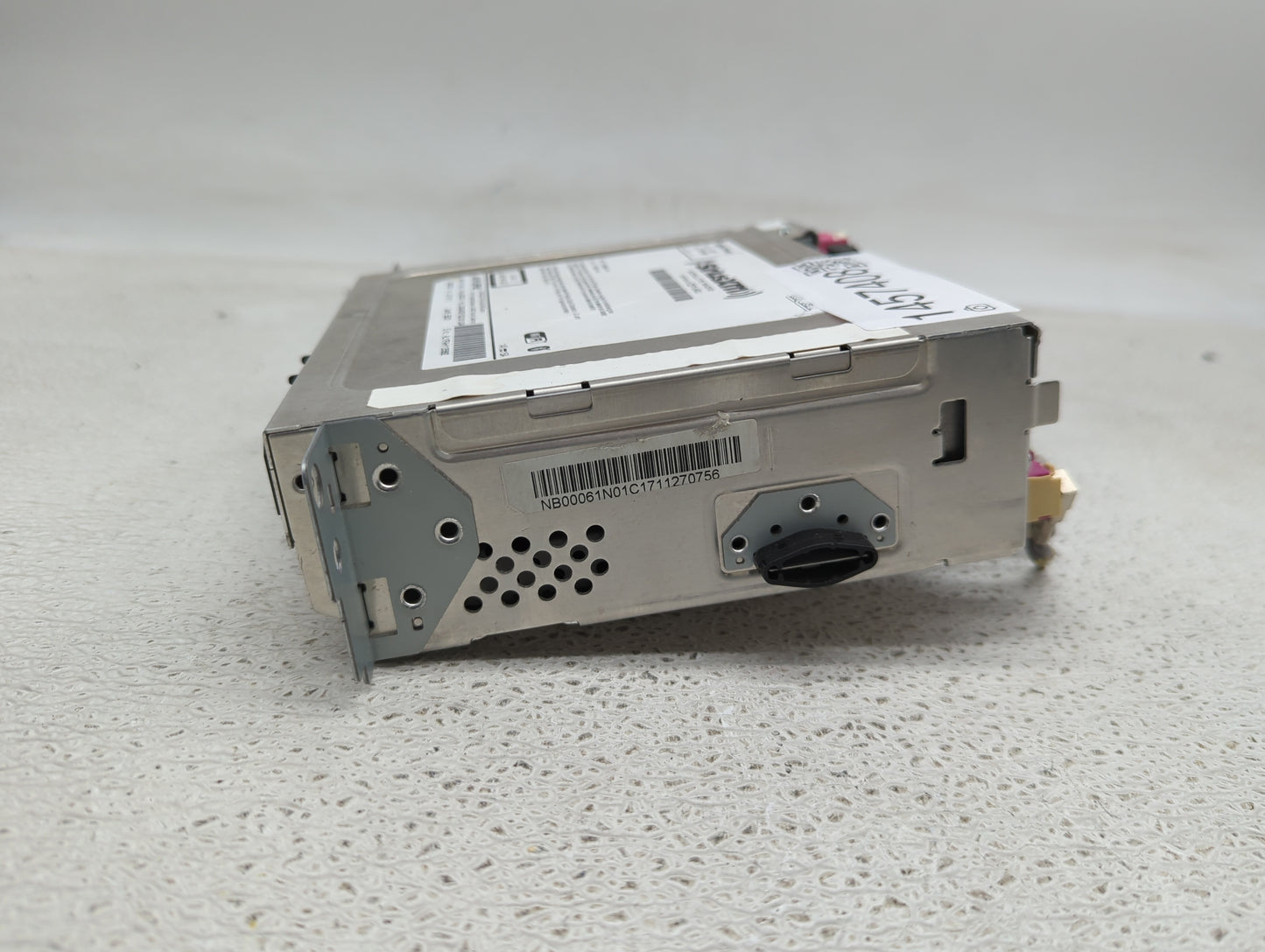 2018 Bmw X1 Radio AM FM Cd Player Receiver Replacement P/N:8705966 A2C9ZUA149, 700B-UA149, NB00061N01C1711270756 Fits OEM Us