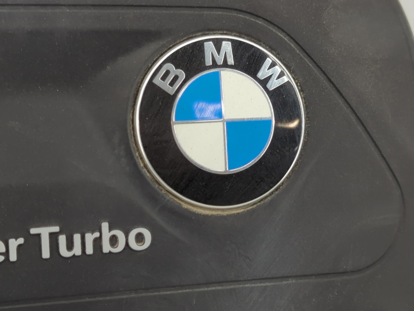 2018 Bmw X1 Engine Cover - Oemusedautoparts1.com