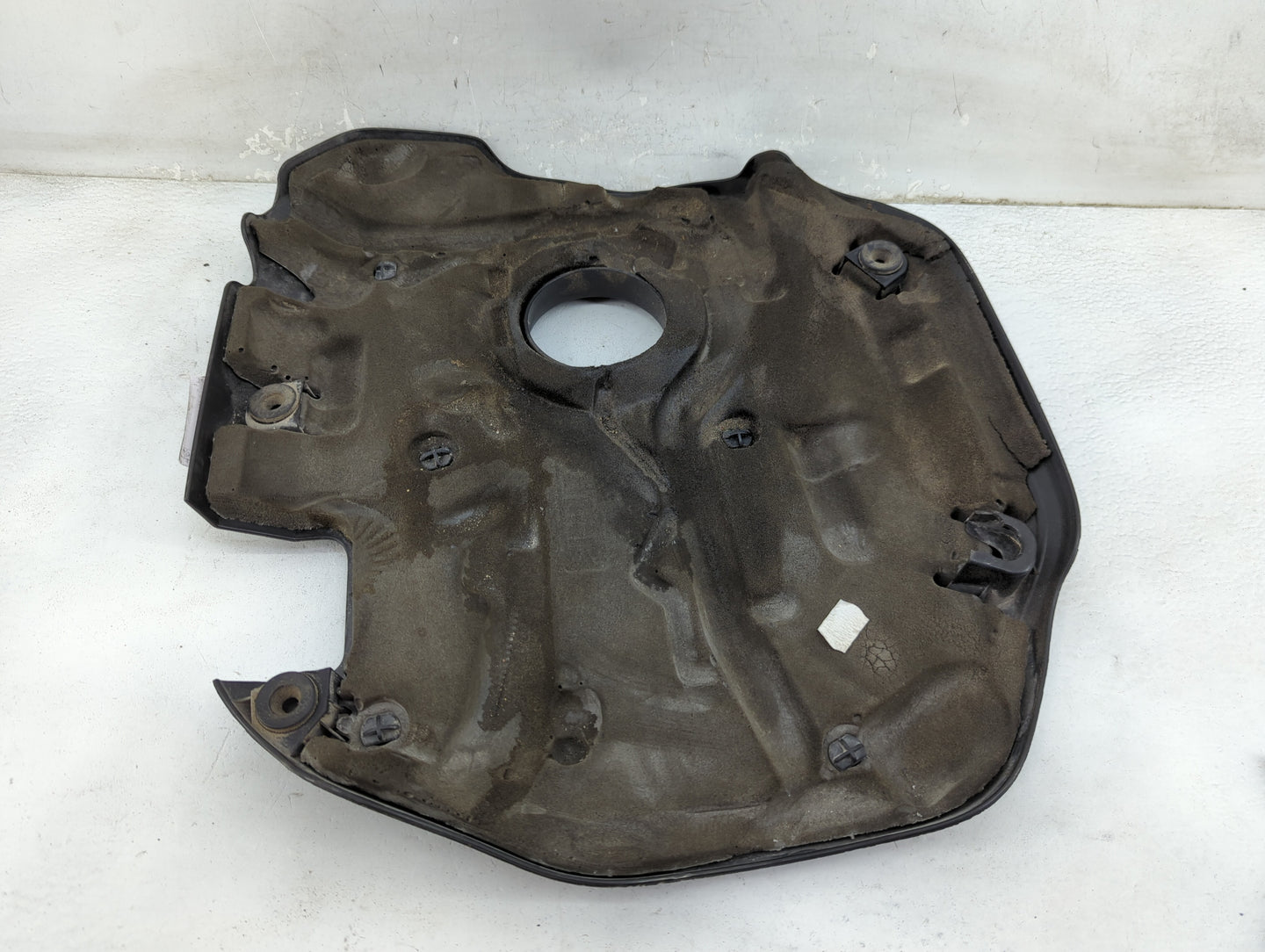 2018 Bmw X1 Engine Cover - Oemusedautoparts1.com