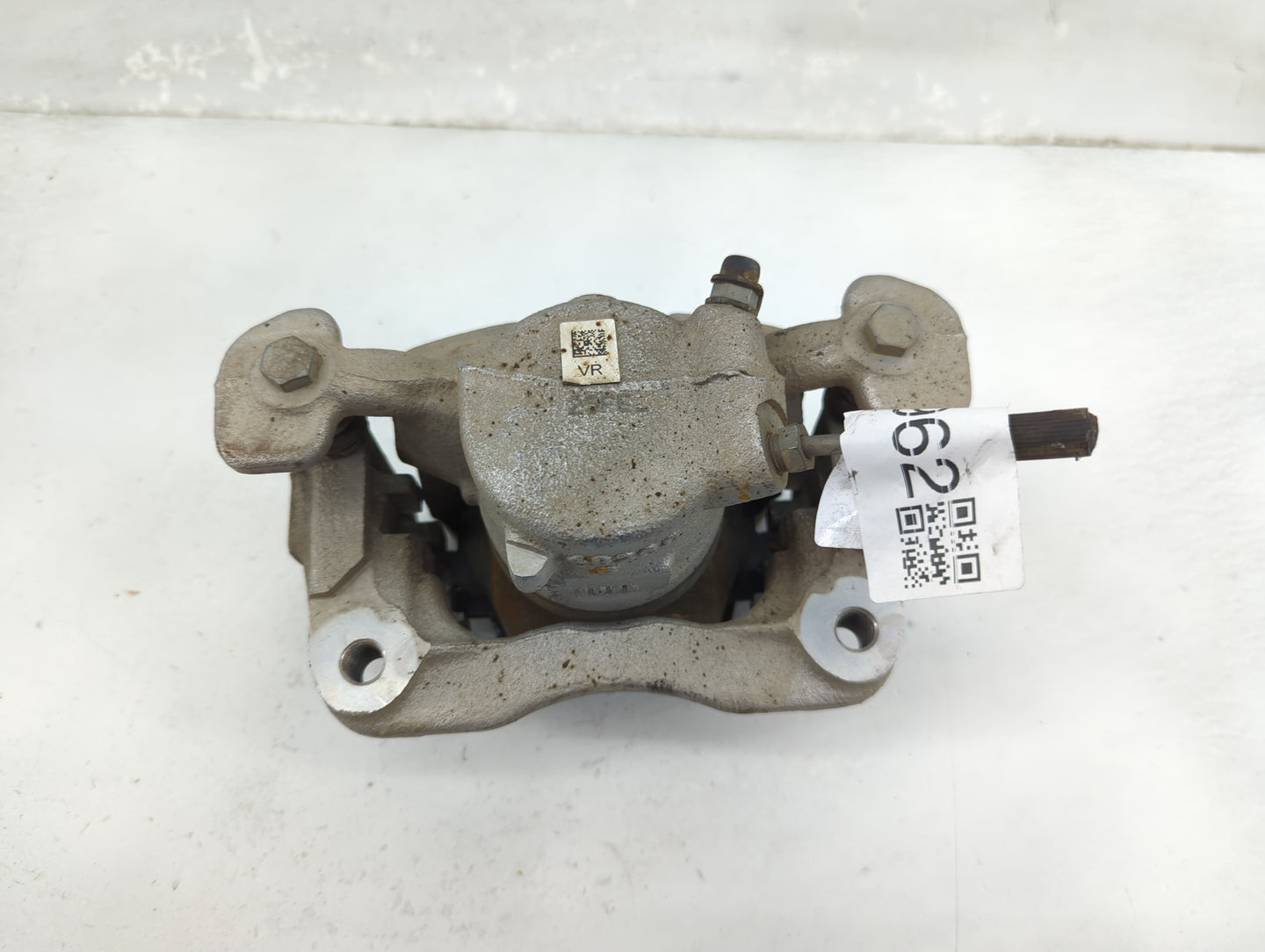 2016-2022 Bmw X1 Front Passenger Right Brake Caliper - Oemusedautoparts1.com