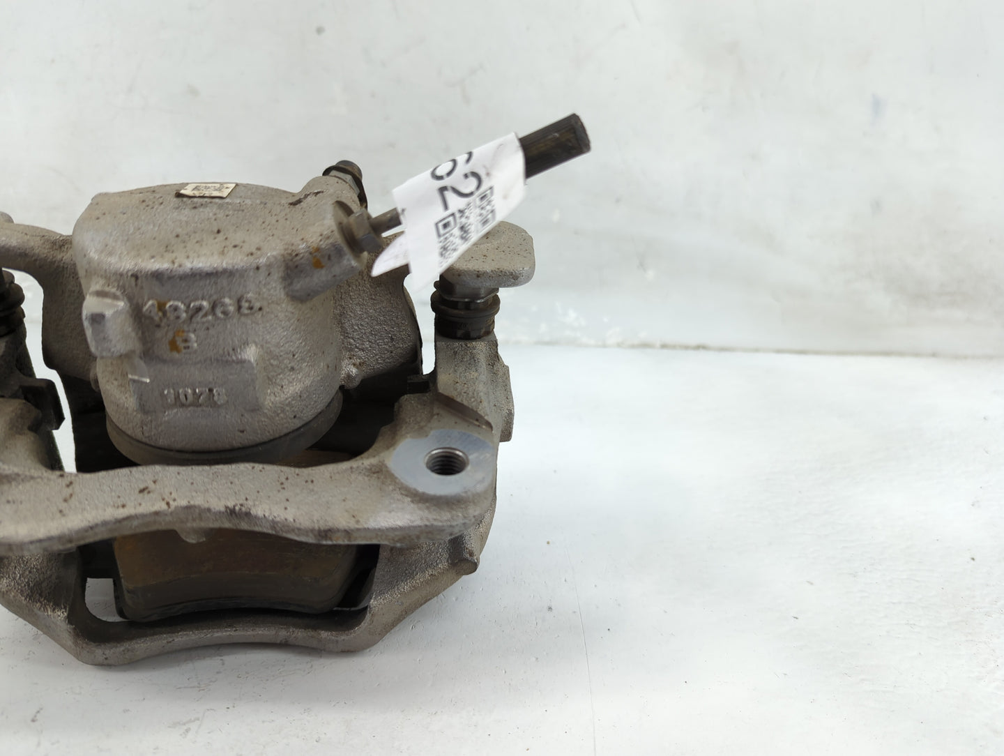 2016-2022 Bmw X1 Front Passenger Right Brake Caliper - Oemusedautoparts1.com