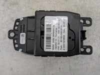 2018 Bmw X1 Radio AM FM Cd Player Receiver Replacement P/N:6582 9866964-02 9866964-02, 90160-068/0014 Fits OEM Used Auto Par