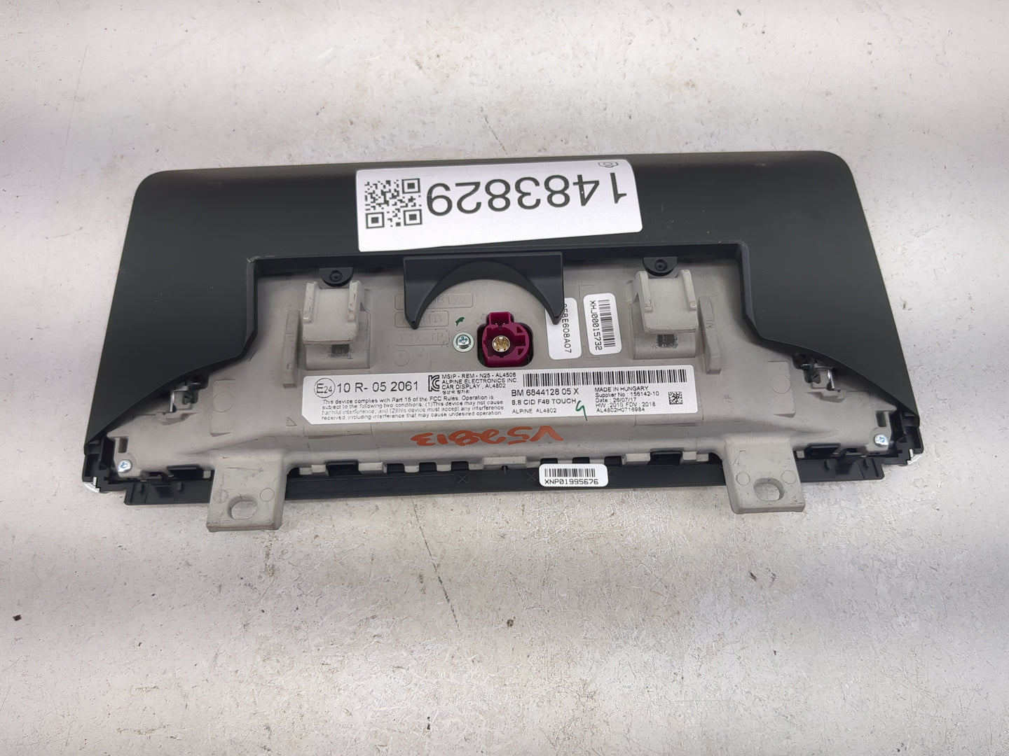 2018-2022 Bmw X1 Information Display Screen 1483829 - Oemusedautoparts1.com