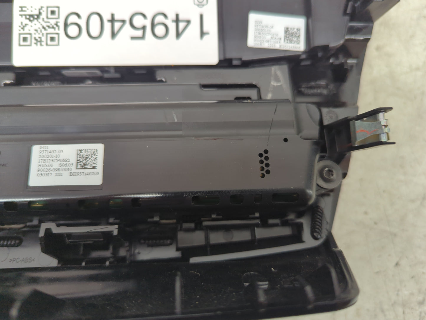 2016-2018 Bmw X1 Climate Control Module Temperature AC/Heater Replacement P/N:9371462-03 9371465-04 Fits OEM Used Auto Parts