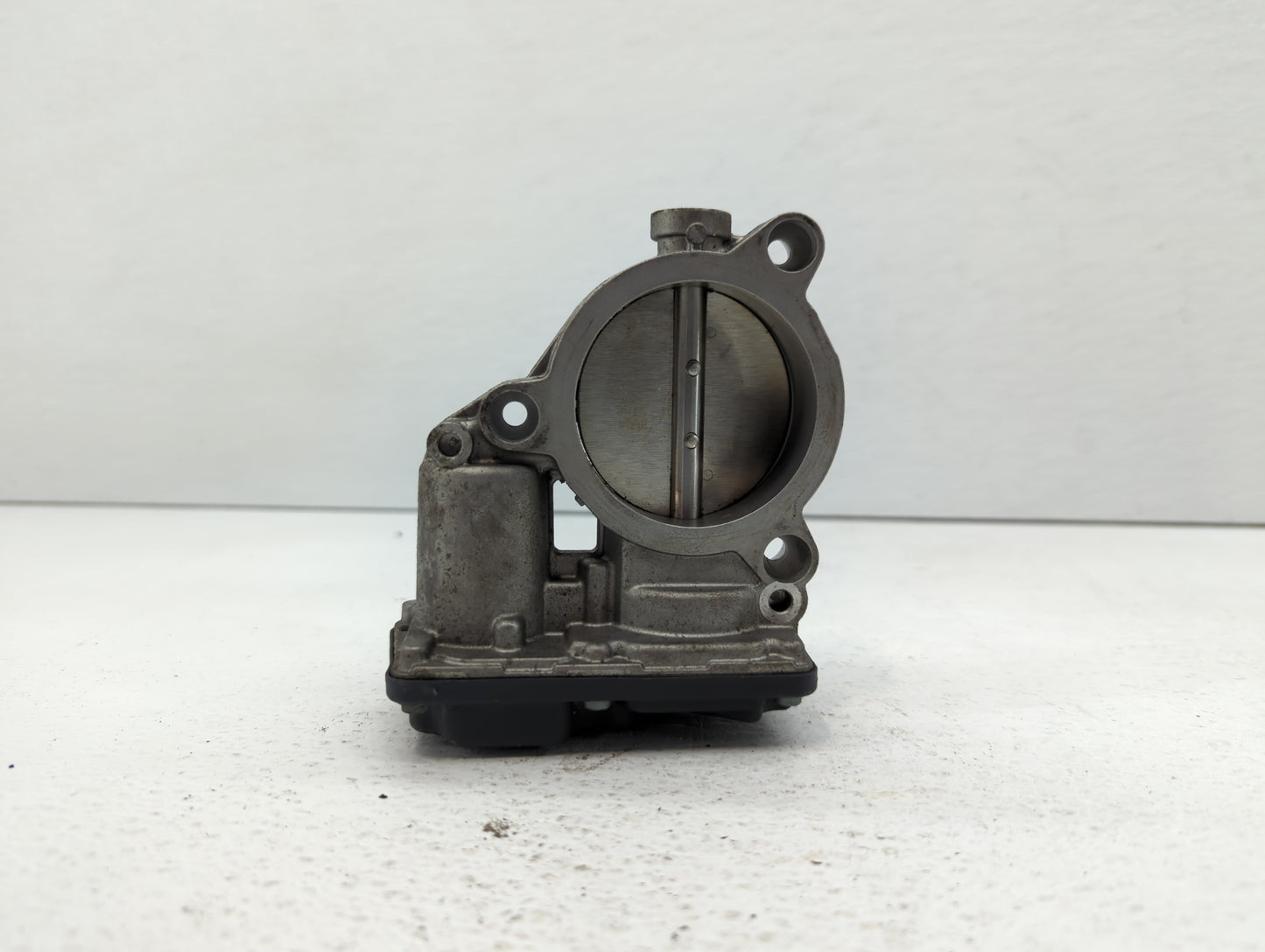 2016-2022 Bmw X1 Throttle Body P/N:7 619 008 7619008 Fits Fits 2016 2017 2018 2019 2020 2021 2022 OEM Used Auto Parts - Oemu