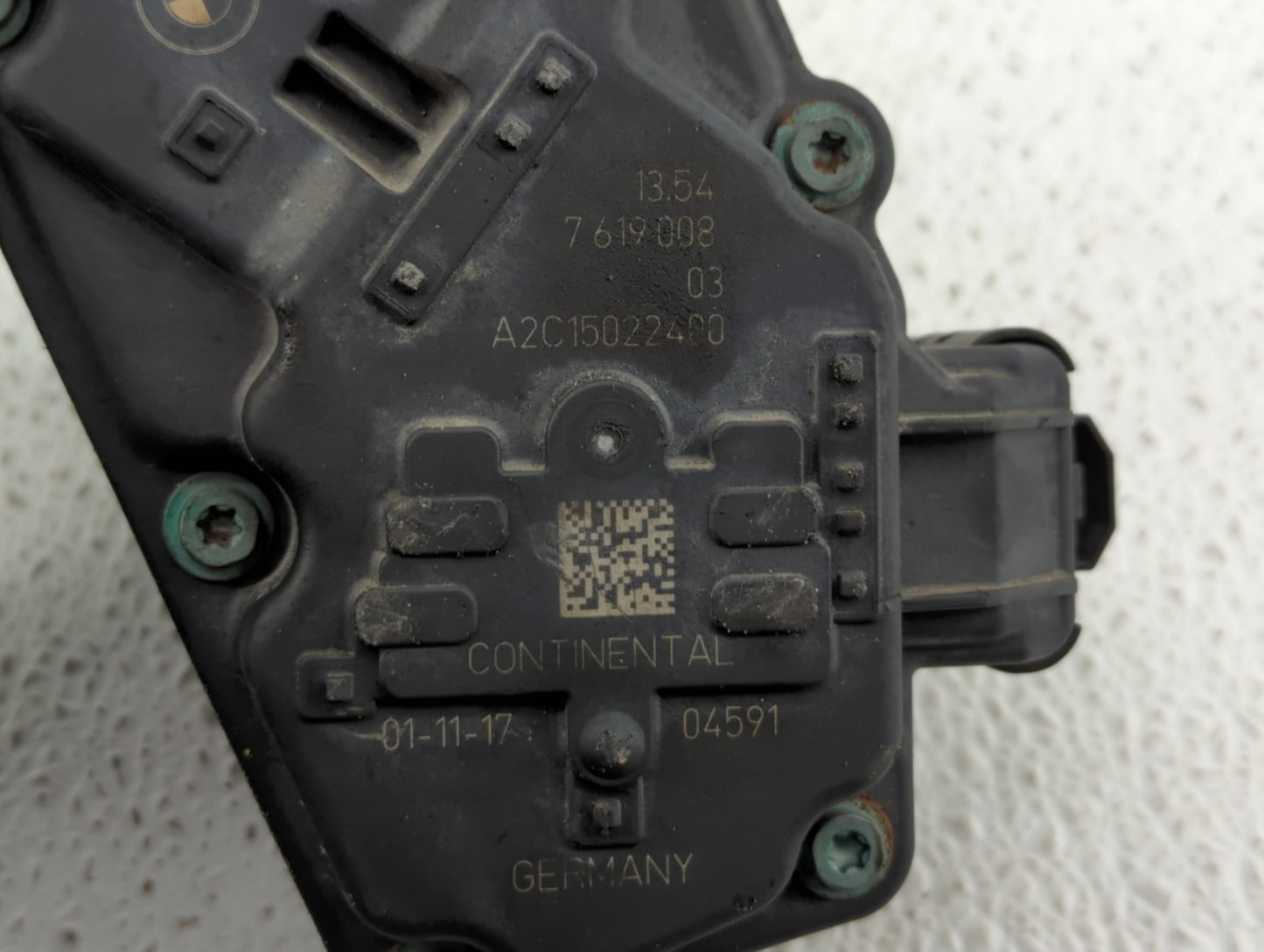 2016-2022 Bmw X1 Throttle Body P/N:7 619 008 7619008 Fits Fits 2016 2017 2018 2019 2020 2021 2022 OEM Used Auto Parts - Oemu