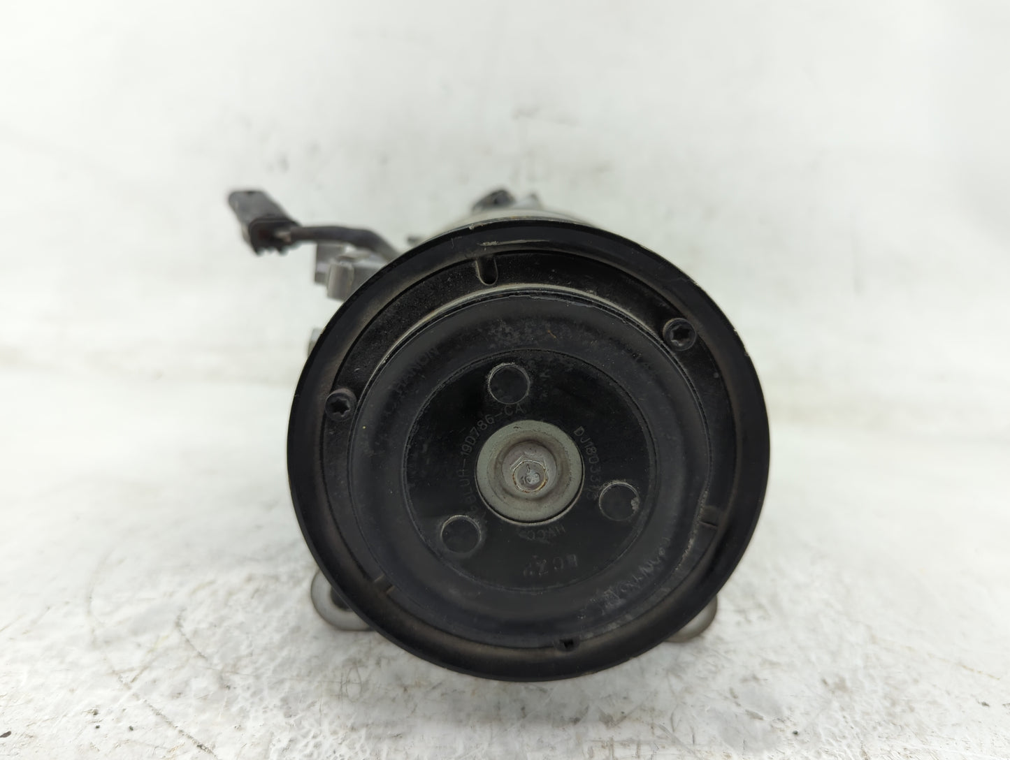 2018-2019 Bmw X2 Air Conditioning A/c Ac Compressor Oem - Oemusedautoparts1.com