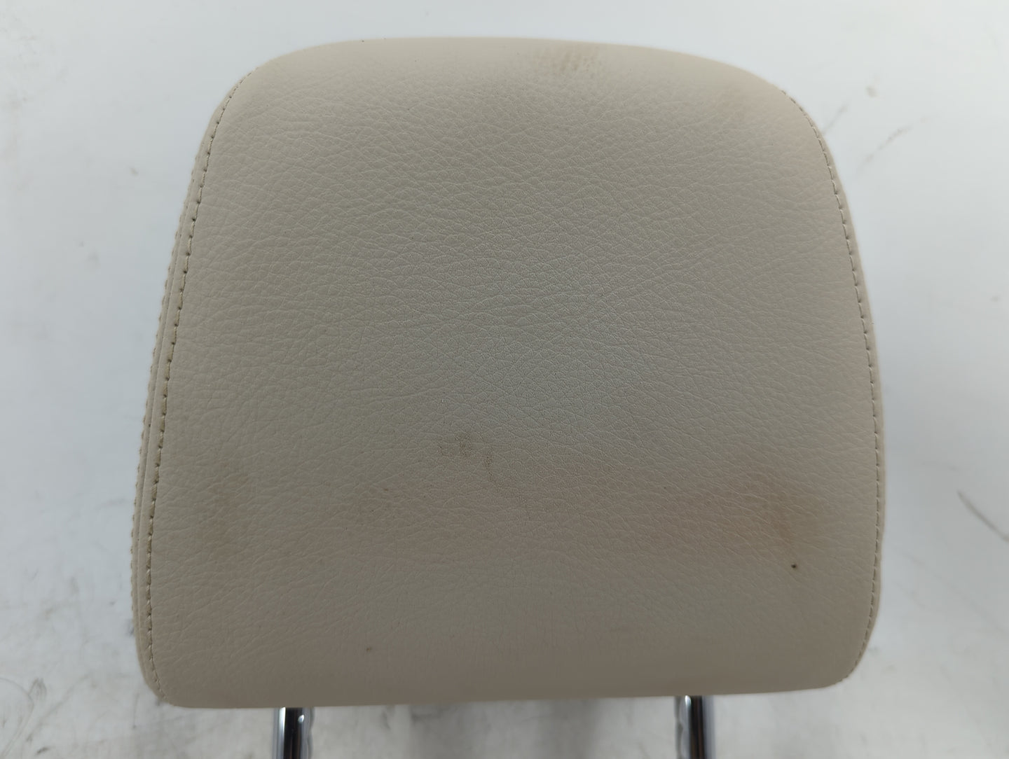 2018-2020 Bmw X2 Headrest Head Rest Front Driver Seat Beige - Oemusedautoparts1.com