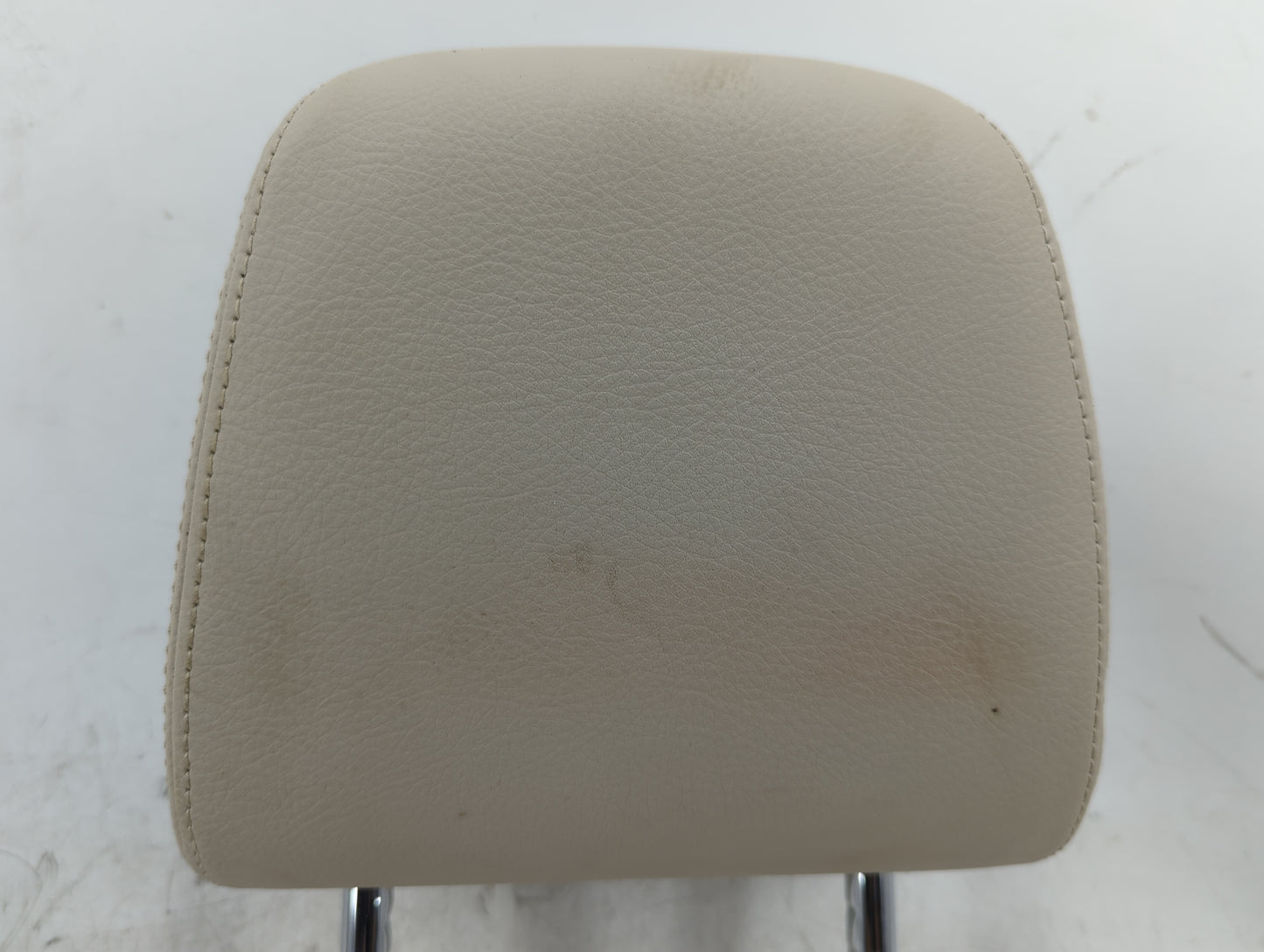 2018-2020 Bmw X2 Headrest Head Rest Front Driver Seat Beige - Oemusedautoparts1.com