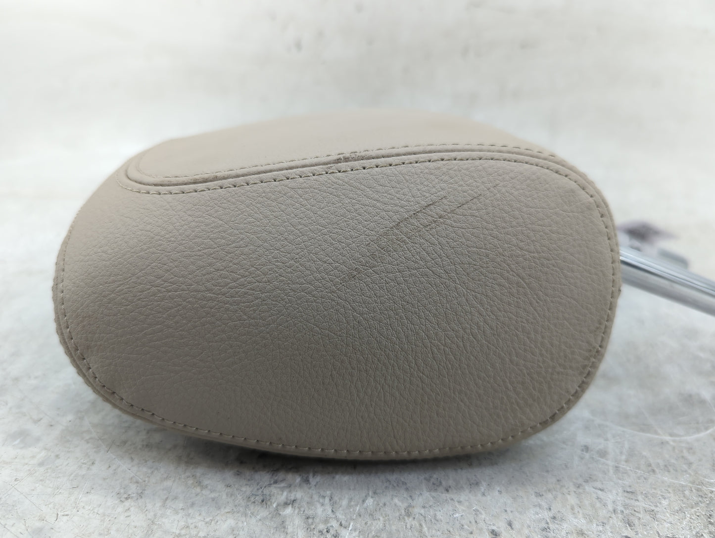 2018-2020 Bmw X2 Headrest Head Rest Front Driver Seat Beige - Oemusedautoparts1.com