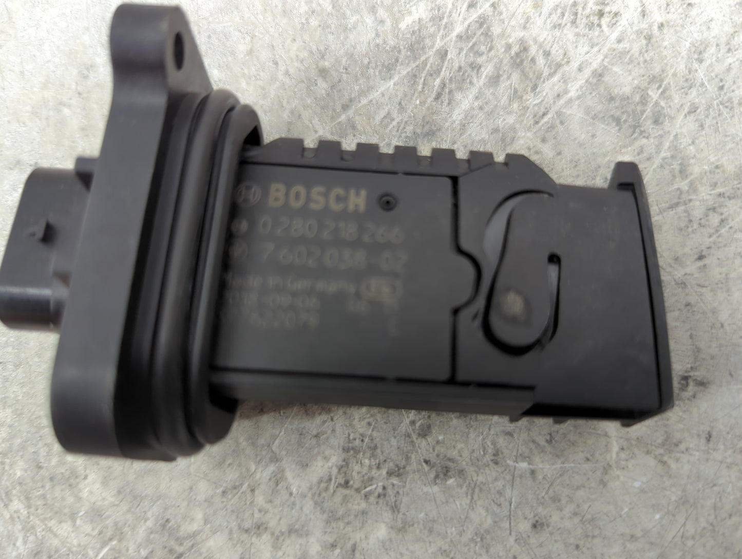2018-2019 Bmw X2 Mass Air Flow Meter Maf - Oemusedautoparts1.com