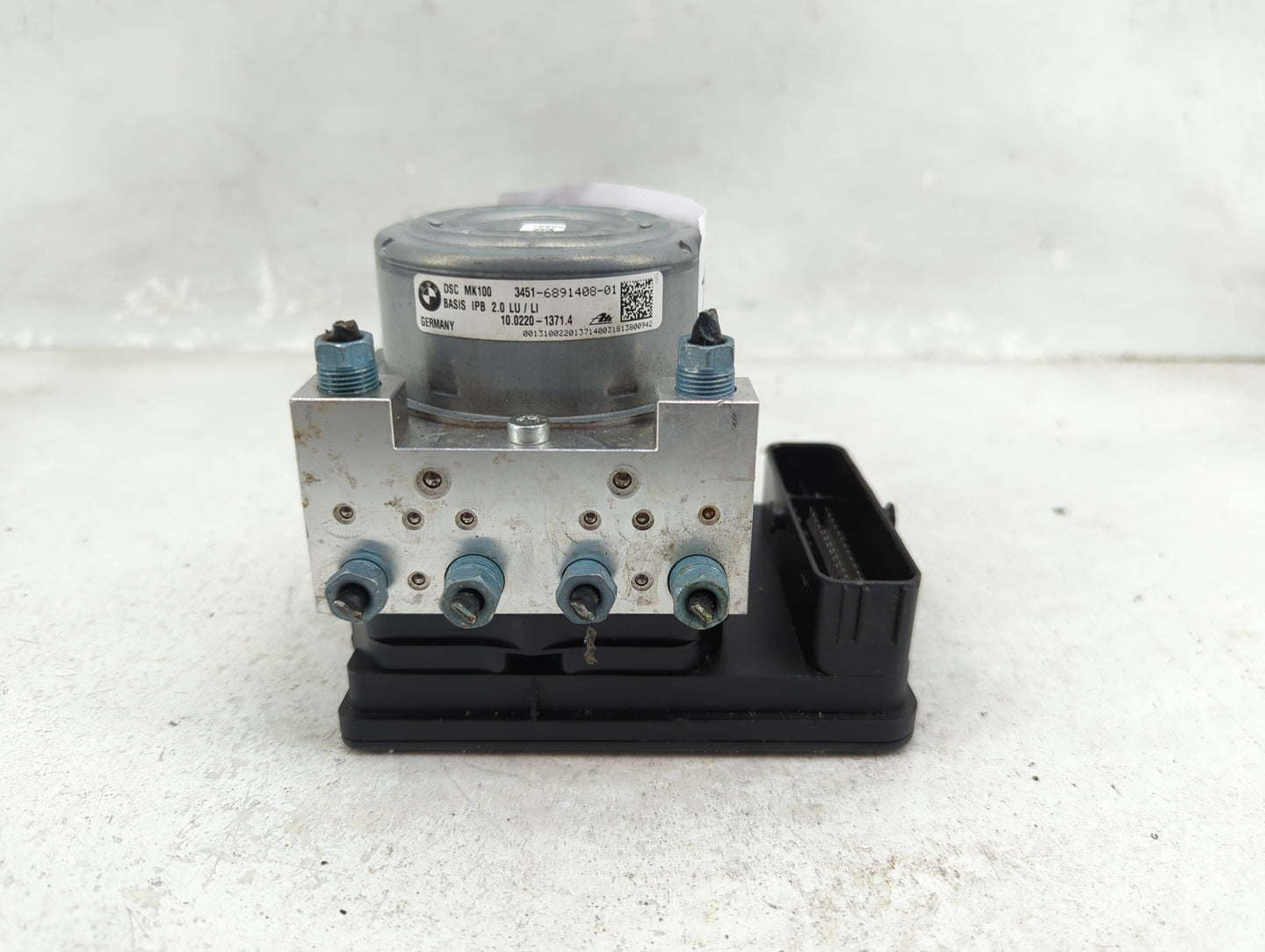 2018-2020 Bmw X2 ABS Pump Control Module Replacement P/N:6891408-01 Fits Fits 2016 2017 2018 2019 2020 2021 OEM Used Auto Pa