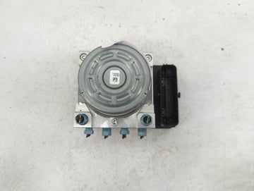 2018-2020 Bmw X2 ABS Pump Control Module Replacement P/N:6891408-01 Fits Fits 2016 2017 2018 2019 2020 2021 OEM Used Auto Parts