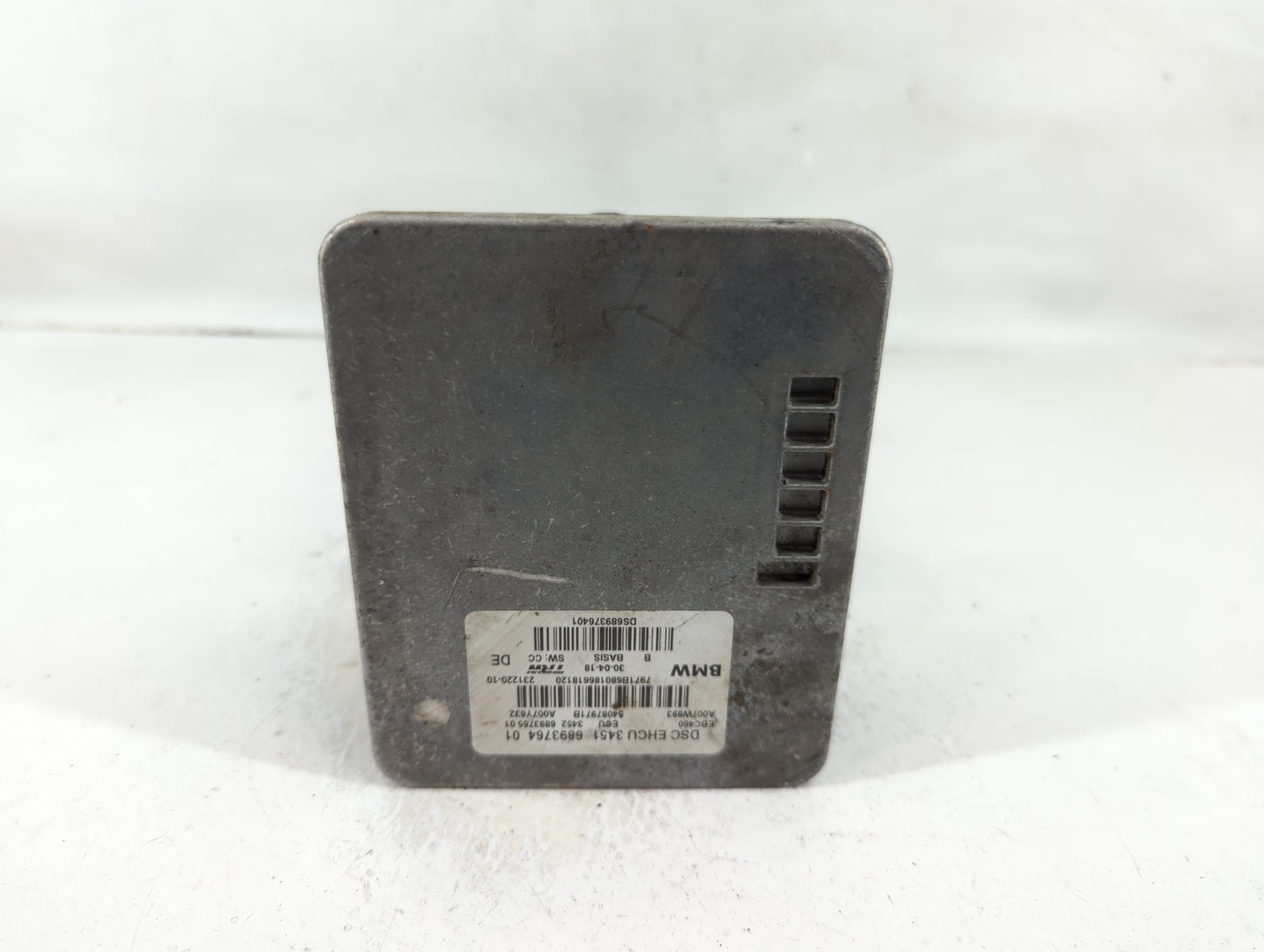 2018-2021 Bmw X3 ABS Pump Control Module Replacement P/N:3451 6893764 01 Fits Fits 2016 2017 2018 2019 2020 2021 OEM Used Au