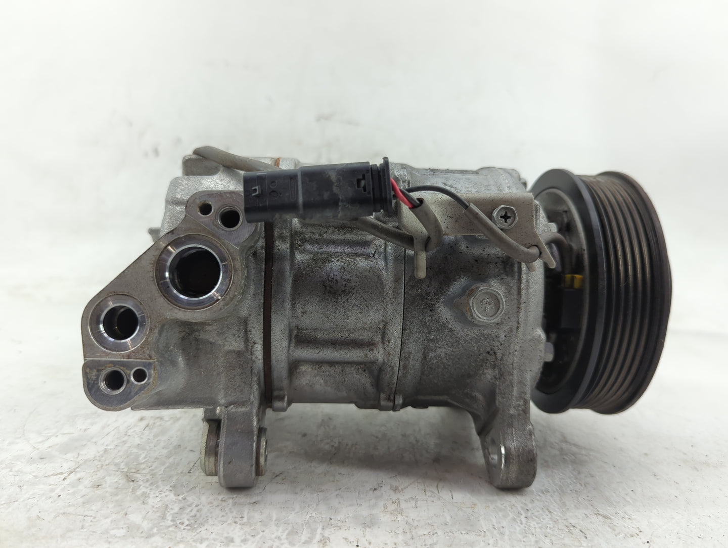 2018-2022 Bmw X3 Air Conditioning A/c Ac Compressor Oem - Oemusedautoparts1.com