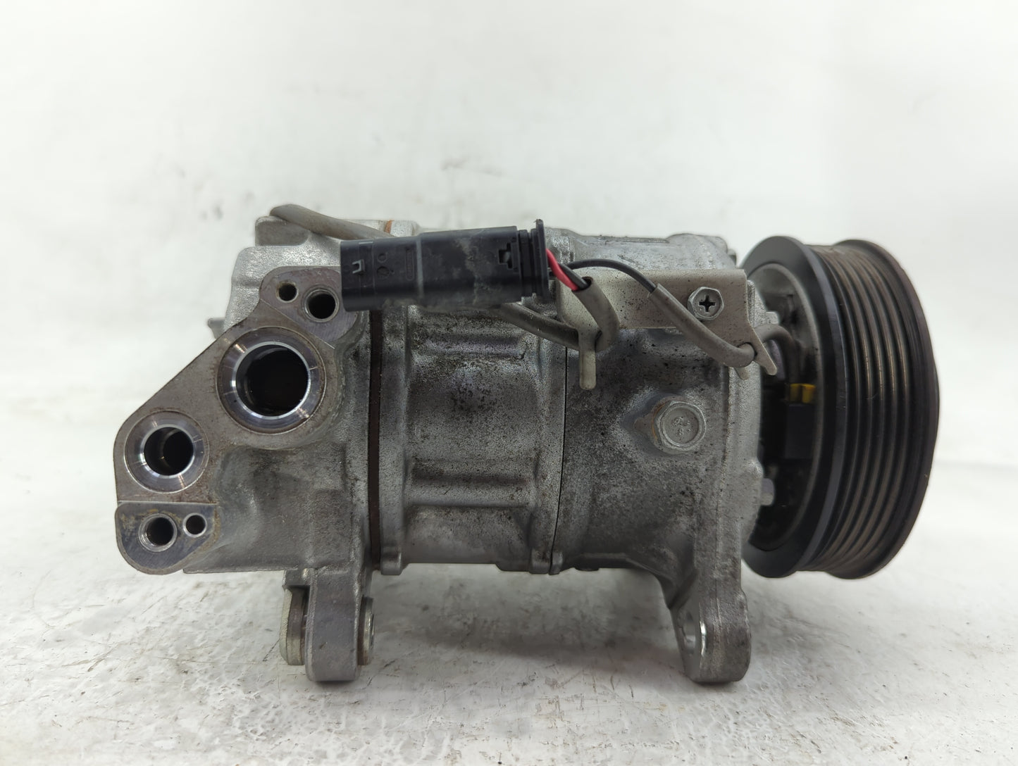 2018-2022 Bmw X3 Air Conditioning A/c Ac Compressor Oem - Oemusedautoparts1.com