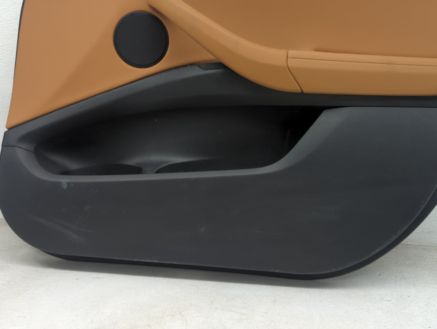 2018 Bmw X3 Front Right Passenger Interior Door Panel Trim - Oemusedautoparts1.com
