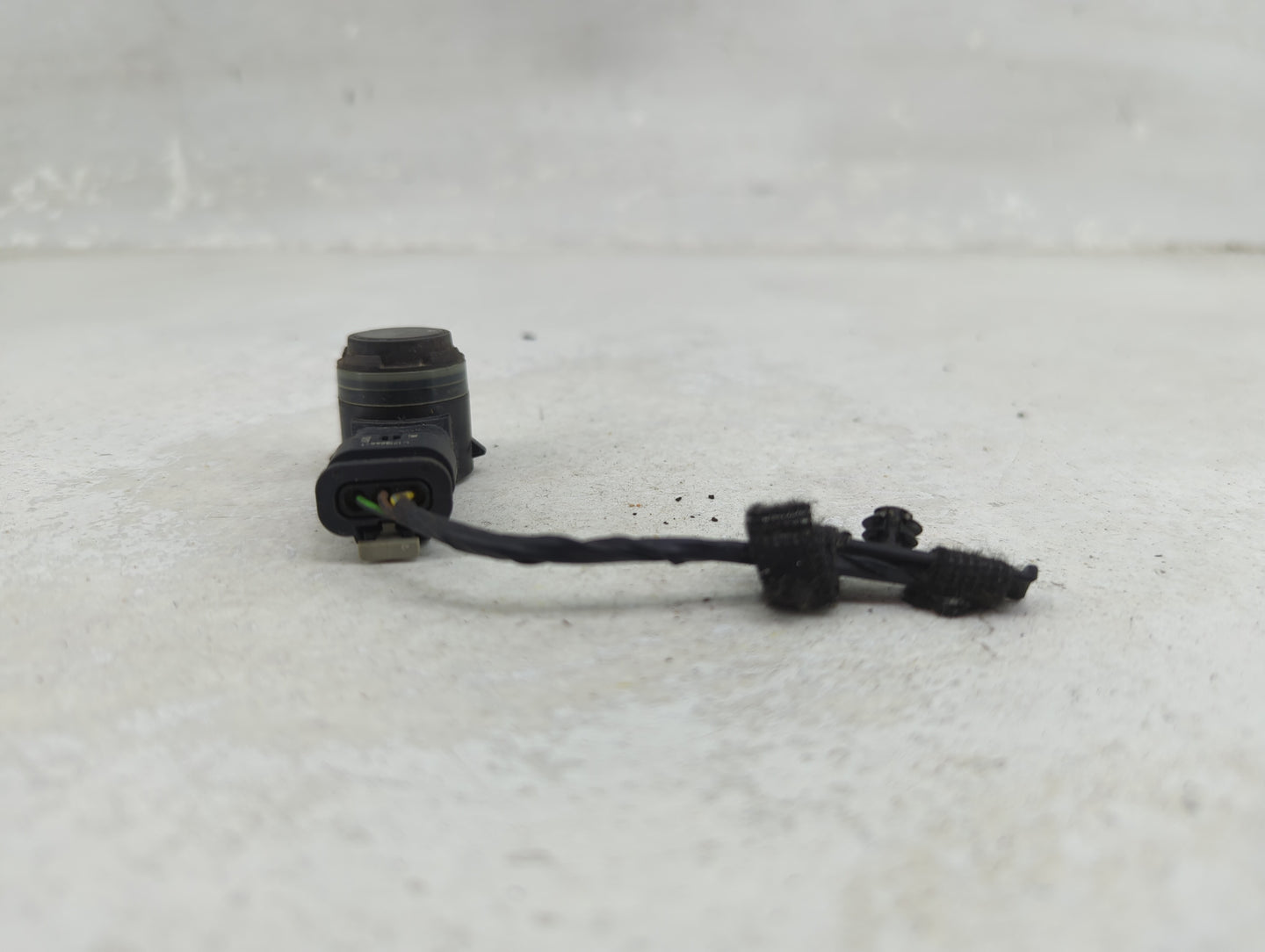 2018 Bmw X3 Front Park Assist Sensor Black 1456552 - Oemusedautoparts1.com