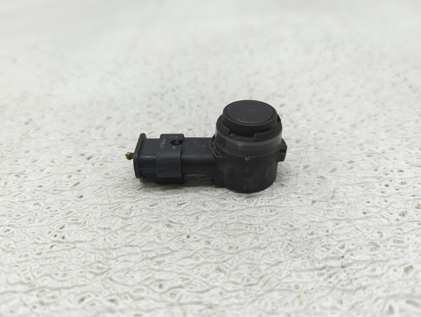2018 Bmw X3 Front Park Assist Sensor Black - Oemusedautoparts1.com