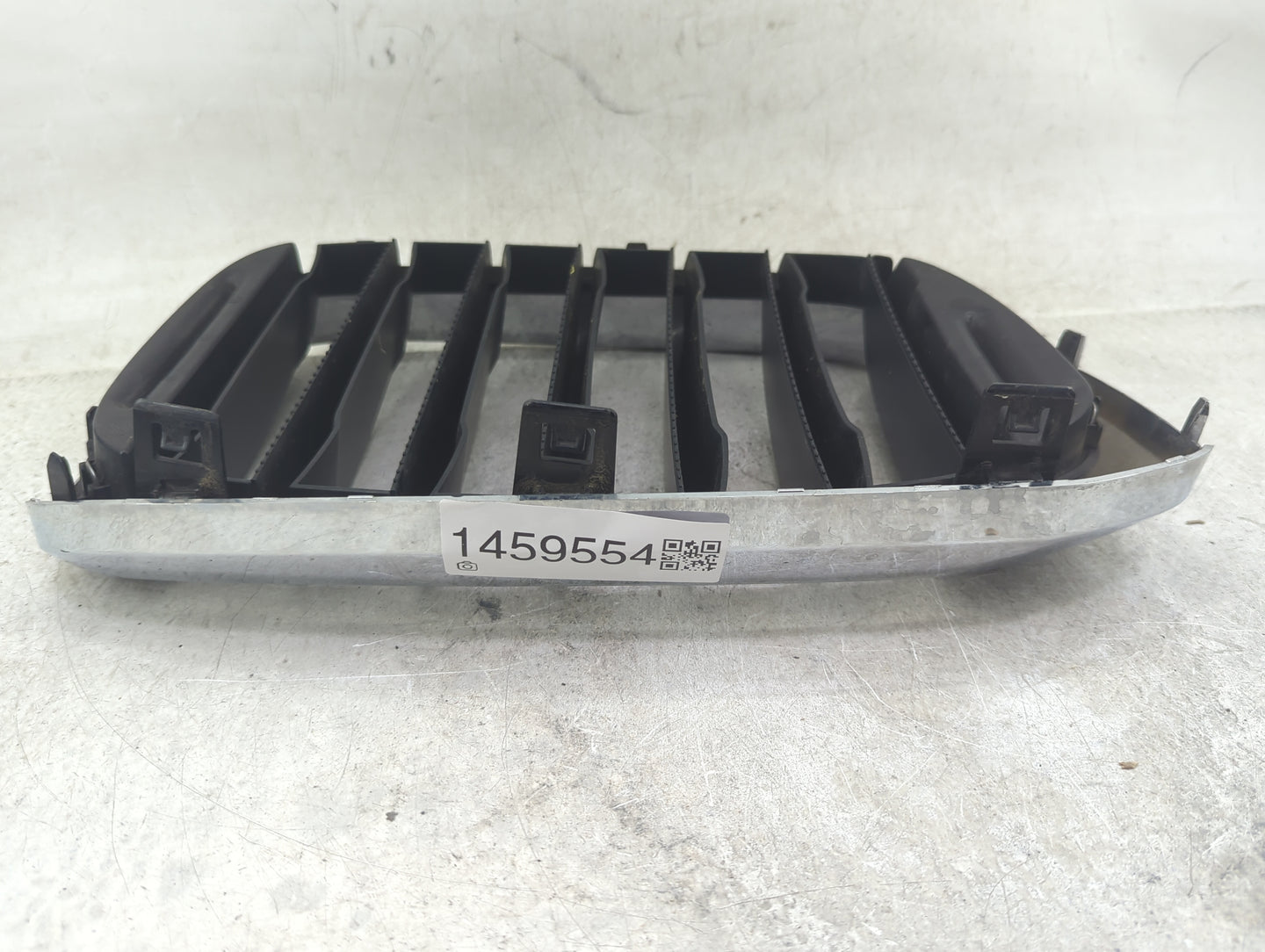 2018-2021 Bmw X3 Front Grille Bumper Not Included - Oemusedautoparts1.com