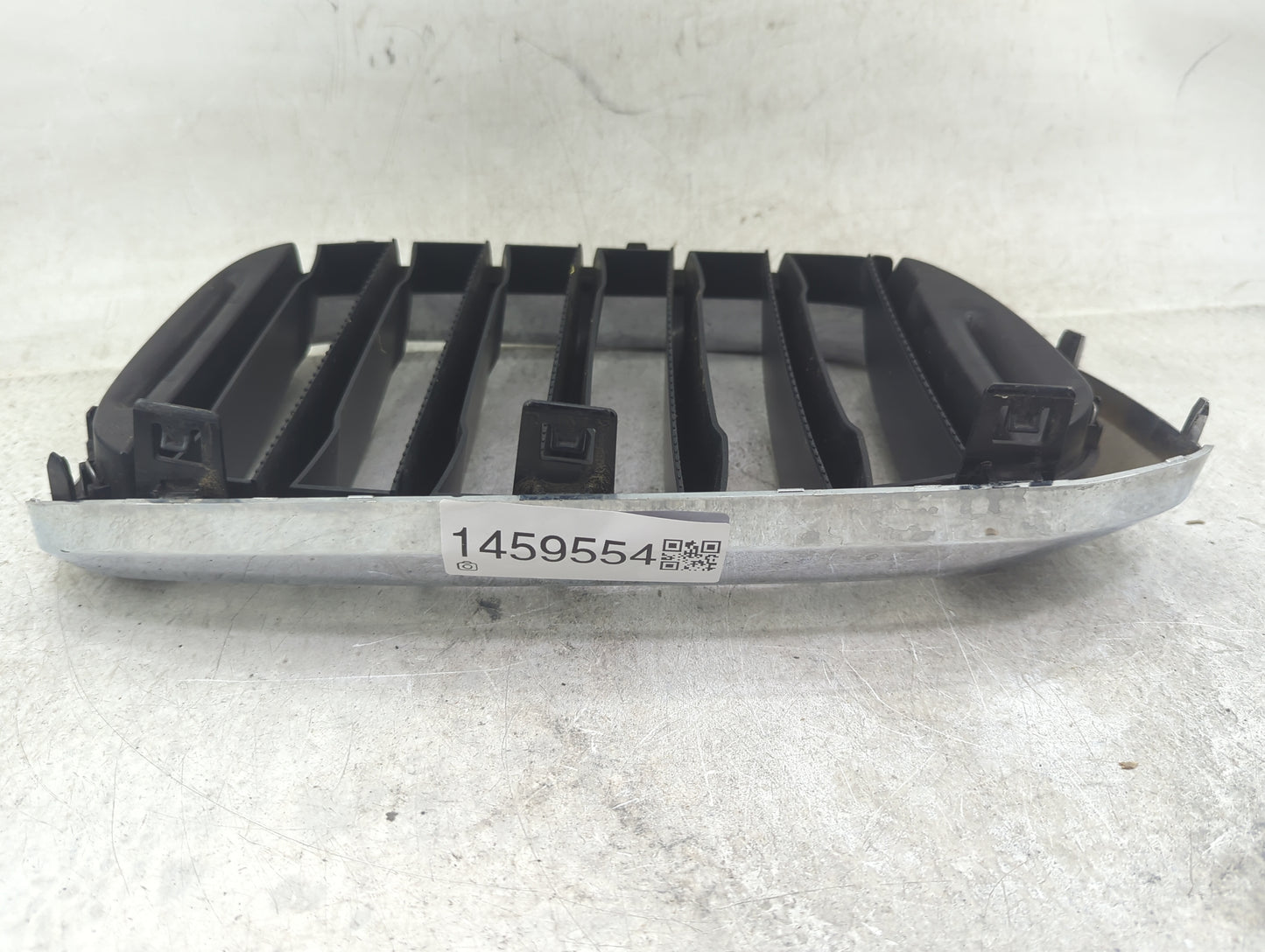 2018-2021 Bmw X3 Front Grille Bumper Not Included - Oemusedautoparts1.com