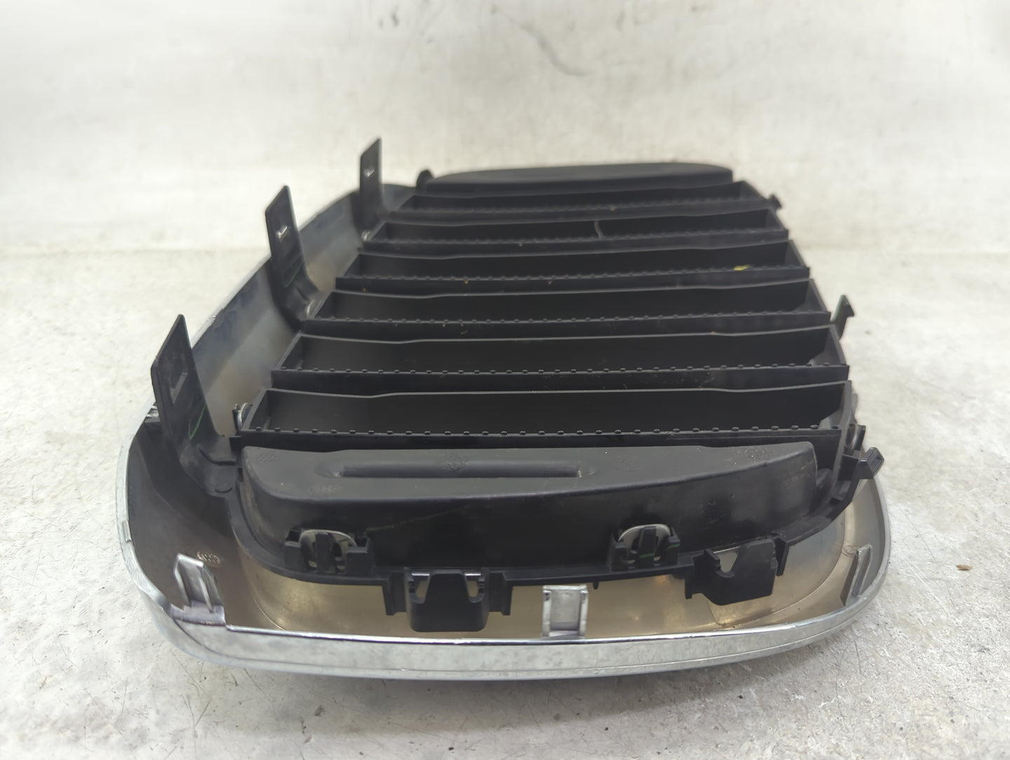 2018-2021 Bmw X3 Front Grille Bumper Not Included - Oemusedautoparts1.com
