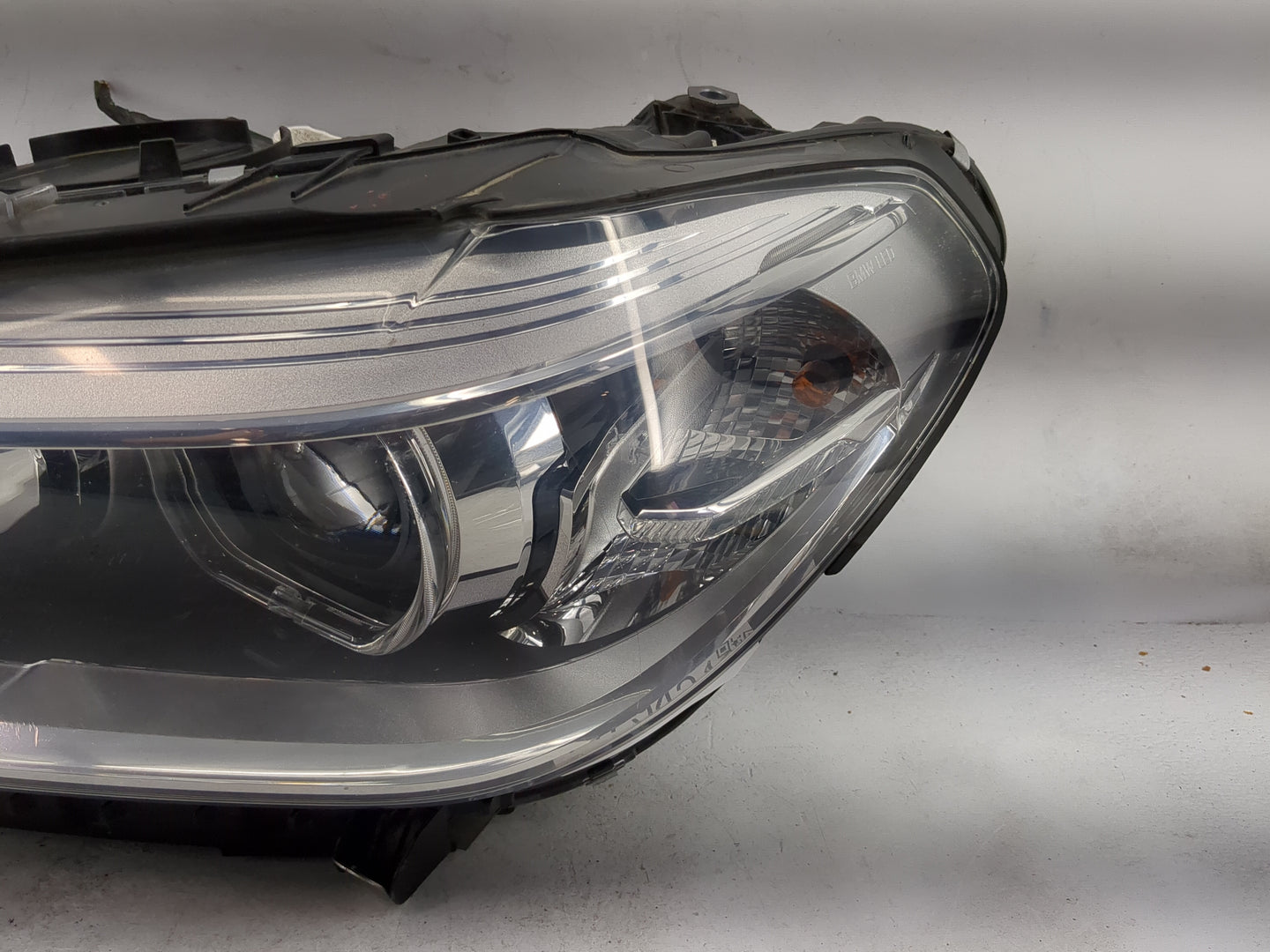 2018-2021 Bmw X3 Driver Left Oem Head Light Headlight Lamp Black - Oemusedautoparts1.com