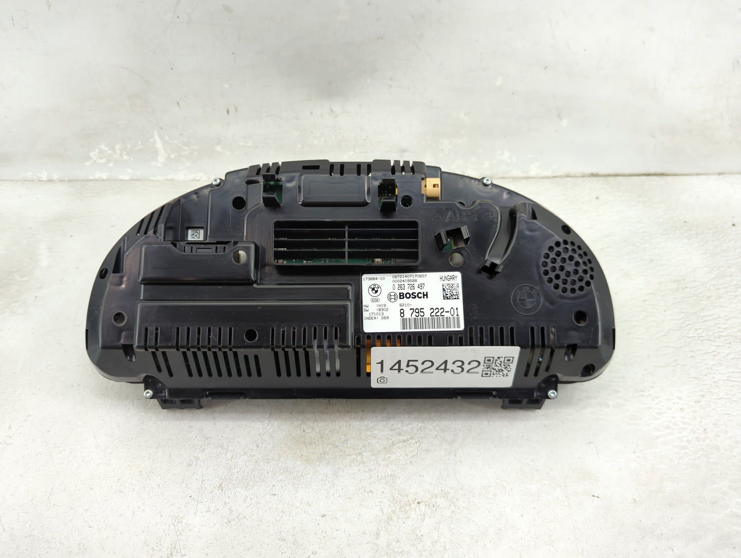 2018 Bmw X4 Instrument Cluster Speedometer Gauges P/N:0263726497 879522201, 17388410 Miles:4K Fits OEM Used Auto Parts - Oem