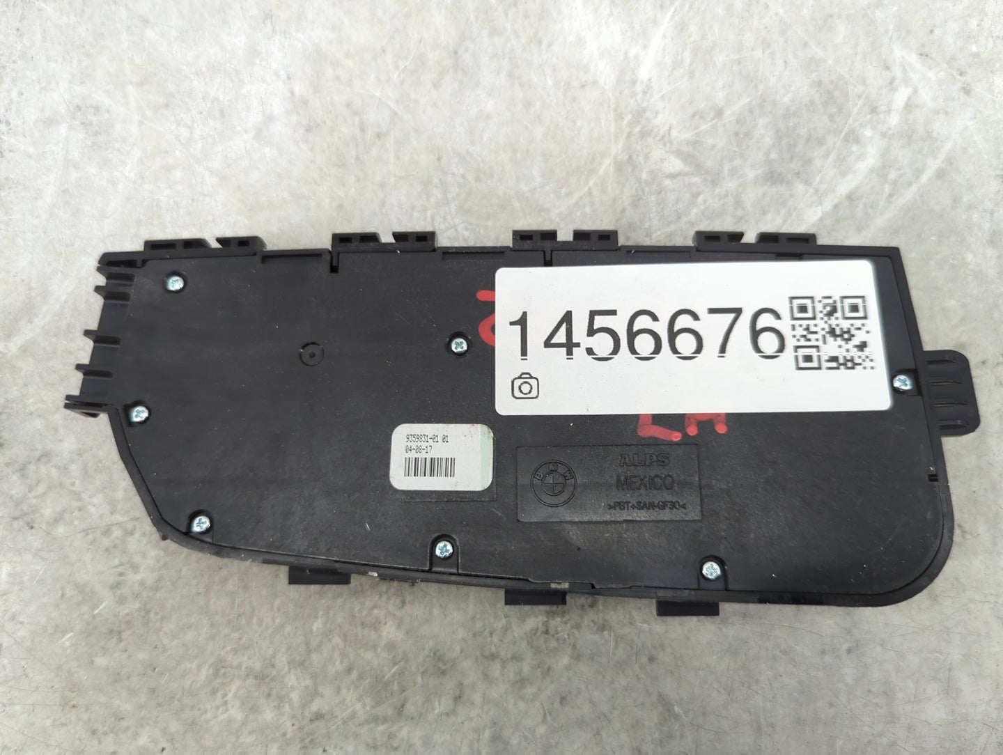 2018 Bmw X4 Driver Left Seat Switch 9359831-01 - Oemusedautoparts1.com