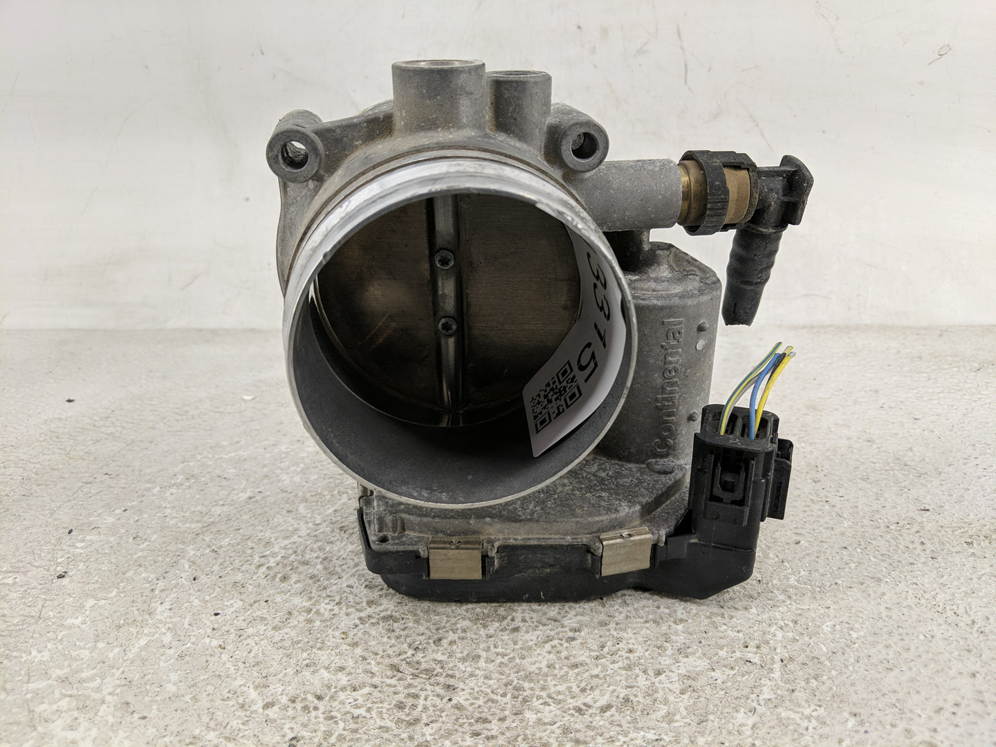 2011-2018 Bmw X5 Throttle Body P/N:7597871-03 Fits Fits 2010 2011 2012 2013 2014 2015 2016 2017 2018 2019 2020 OEM Used Auto