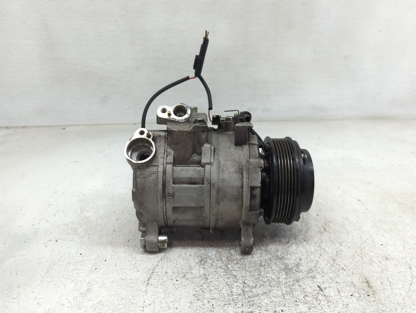 2018 Bmw X5 Air Conditioning A/c Ac Compressor Oem - Oemusedautoparts1.com