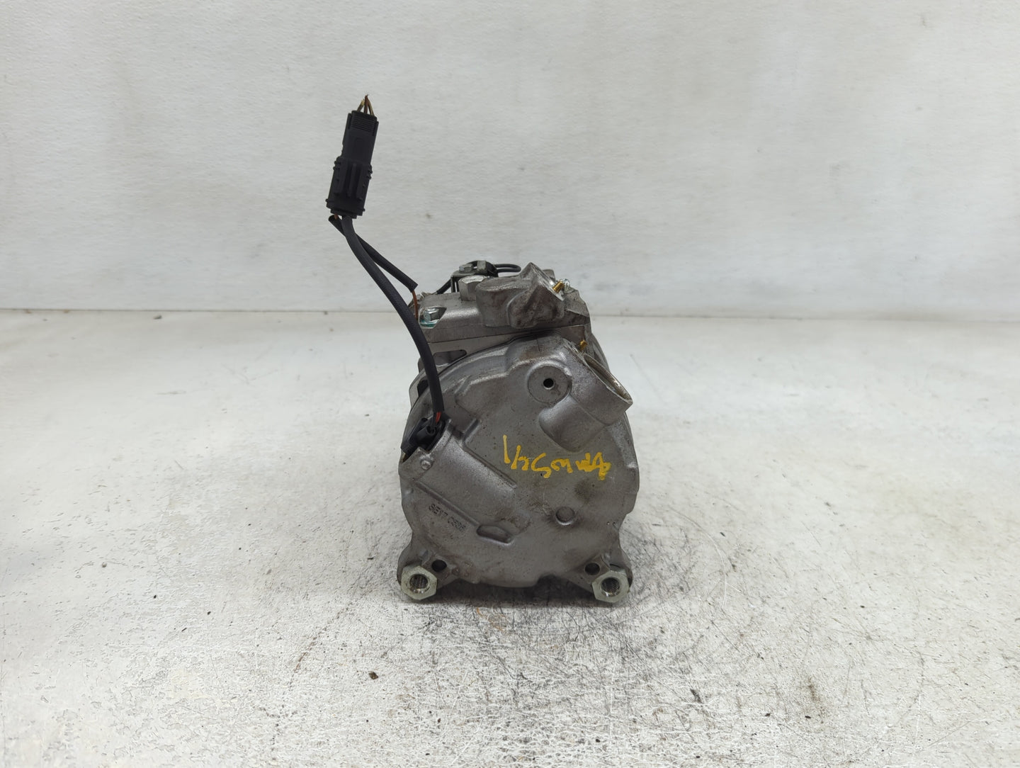 2018 Bmw X5 Air Conditioning A/c Ac Compressor Oem - Oemusedautoparts1.com