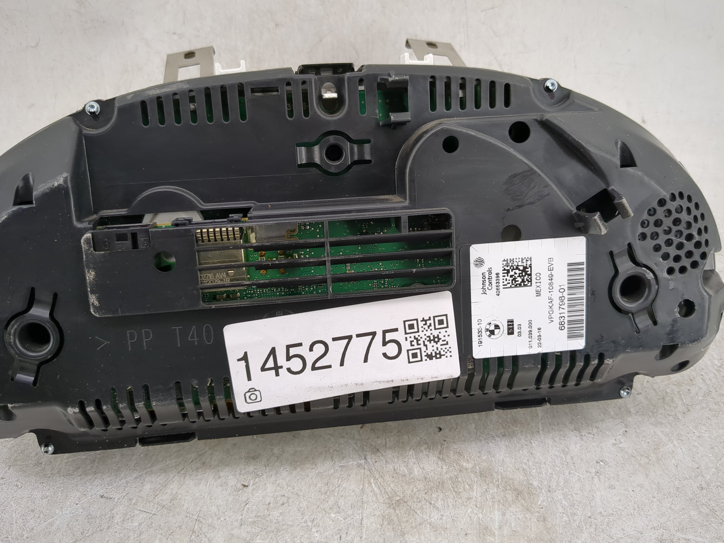 2014-2018 Bmw X5 Instrument Cluster Speedometer Gauges P/N:6831798-01 42653396 Miles: Fits Fits 2014 2015 2016 2017 2018 OEM