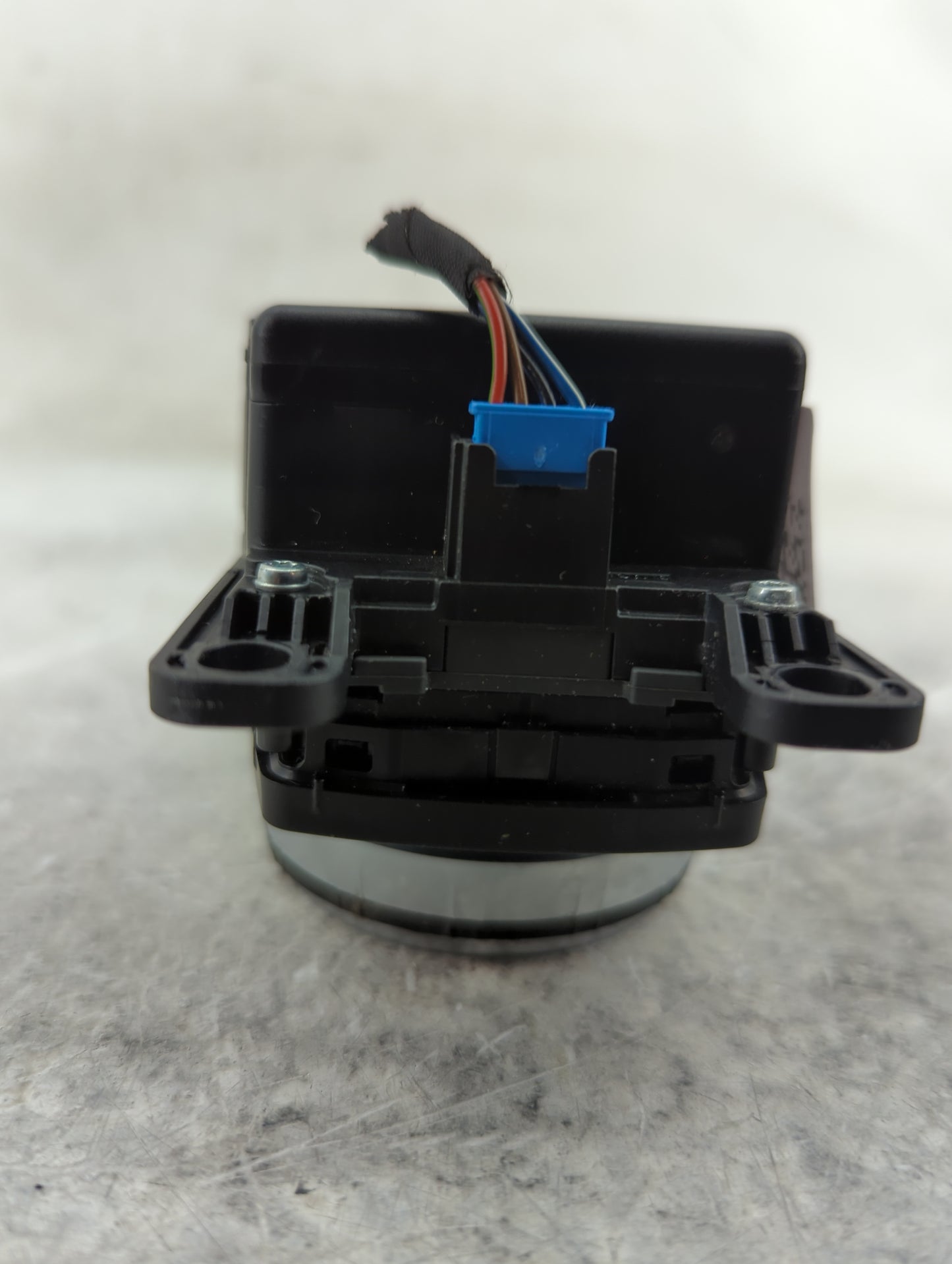 2018 Bmw X5 Radio AM FM Cd Player Receiver Replacement P/N:9866964-02 65821922631 Fits OEM Used Auto Parts - Oemusedautopart