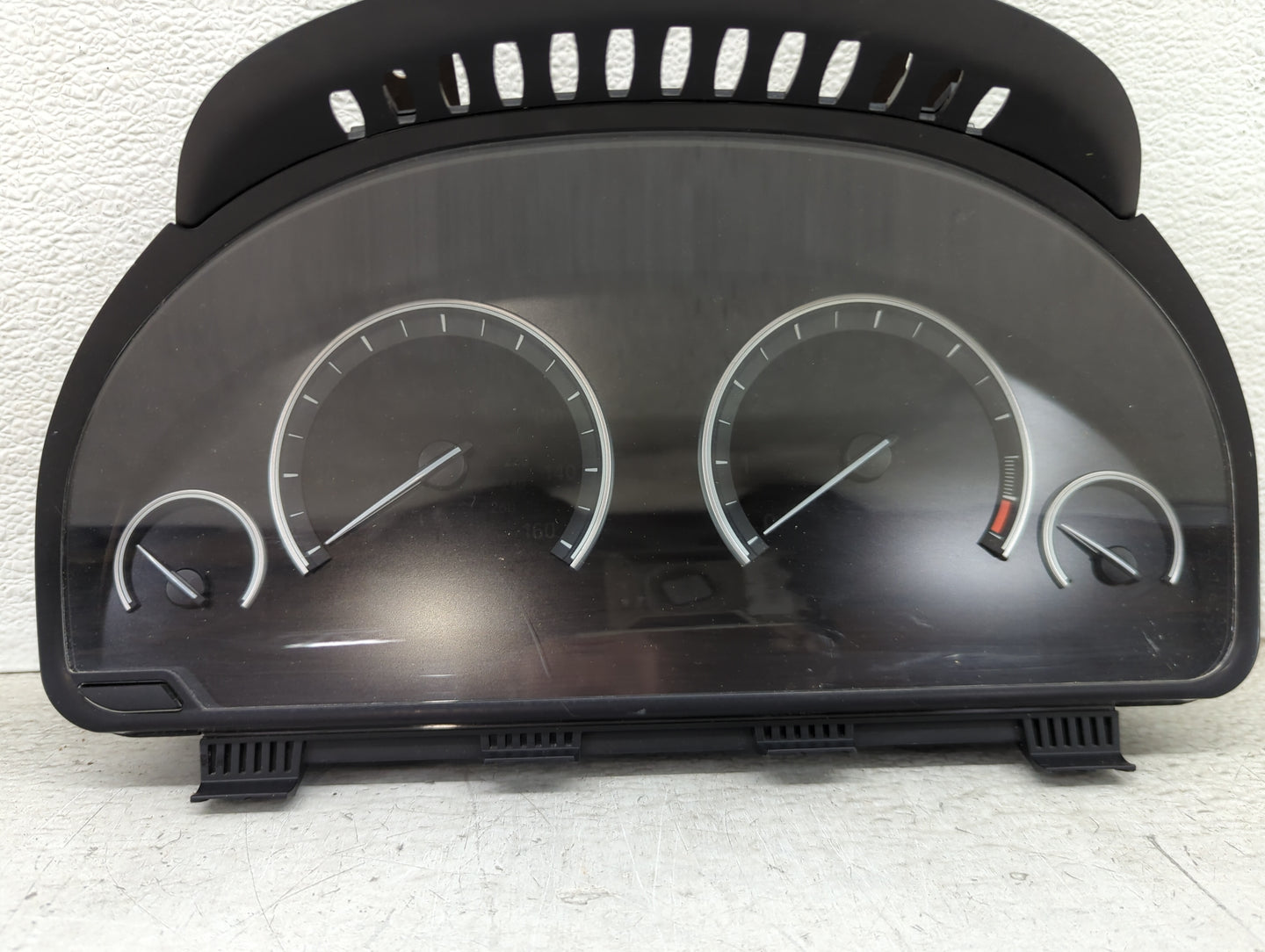 2014-2018 Bmw X5 Instrument Cluster Speedometer Gauges P/N:0263726507 8795237 Miles:91K Fits Fits 2014 2015 2016 2017 2018 O