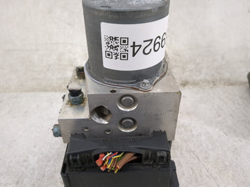 2014-2018 Bmw X5 ABS Pump Control Module Replacement P/N:3451 6884733-01 3452 6884734-01 Fits Fits 2014 2015 2016 2017 2018 
