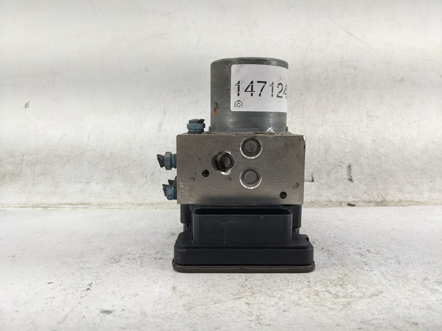 2016-2018 Bmw X5 ABS Pump Control Module Replacement P/N:0265956171 0265236486, 6879436-01, 6879437-01 Fits Fits 2016 2017 2