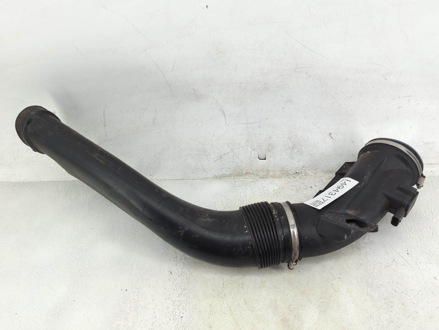 2018 Bmw X5 Air Cleaner Intake Duct Hose Tube - Oemusedautoparts1.com