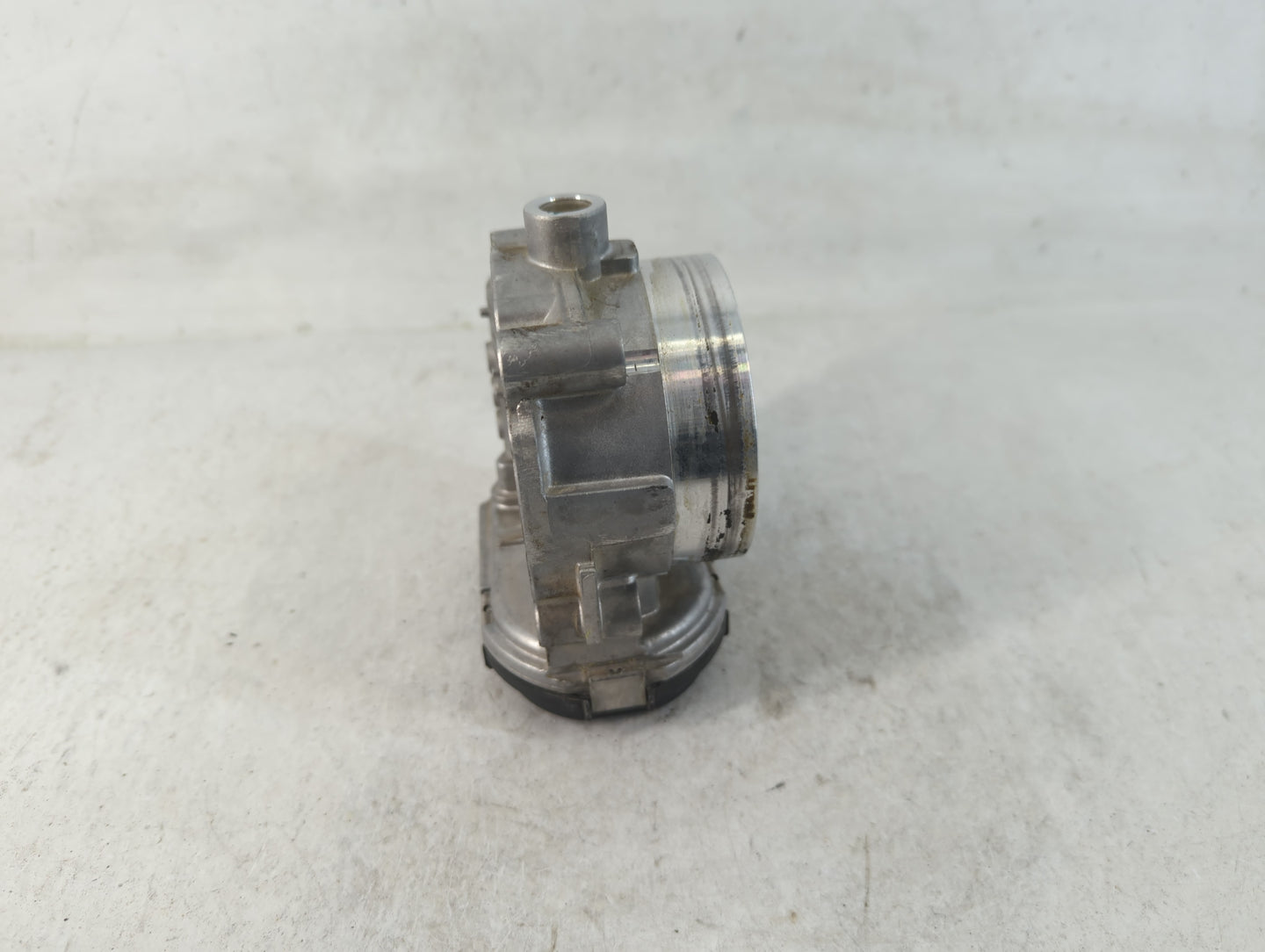 2011-2018 Bmw X5 Throttle Body P/N:05184349AC 0 280 750 570 Fits Fits 2010 2011 2012 2013 2014 2015 2016 2017 2018 2019 2020