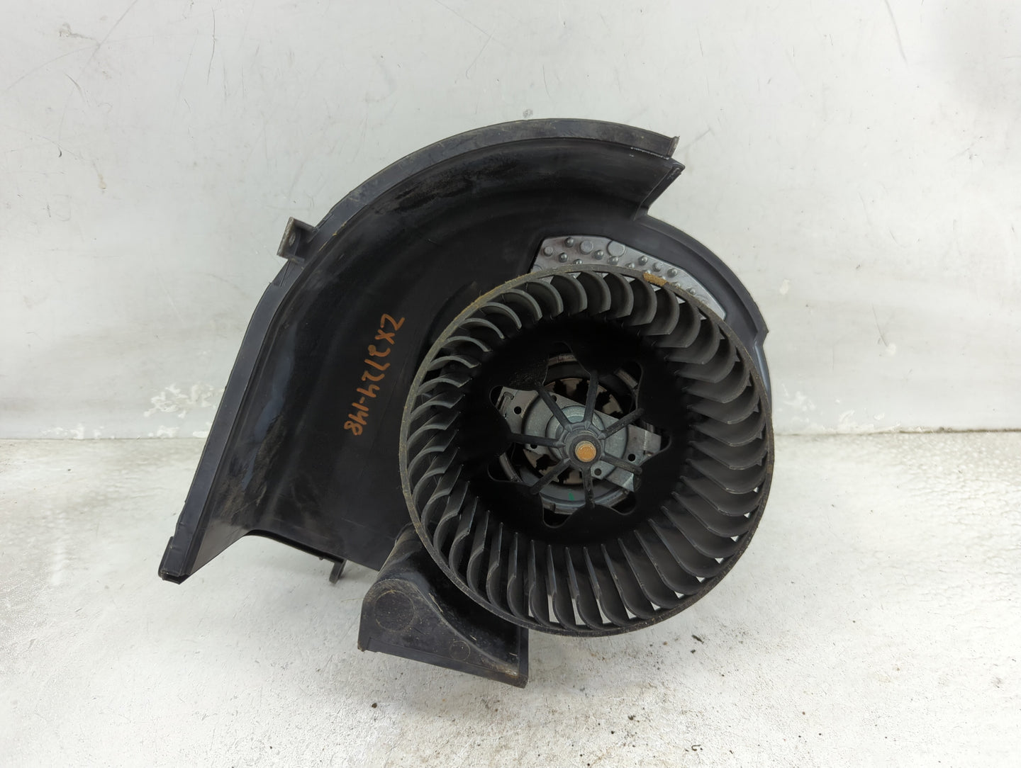 2018 Bmw X6 Heater AC Blower Motor P/N:9276112-01 T1016251Q-A Fits OEM Used Auto Parts - Oemusedautoparts1.com