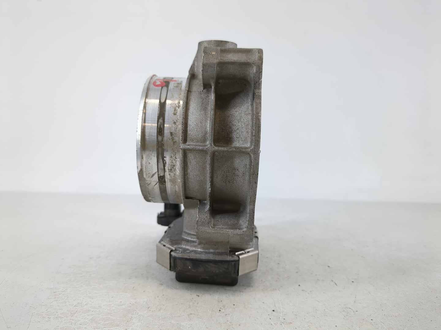 2012-2020 Buick Enclave Throttle Body P/N:12670981AA Fits Fits 2012 2013 2014 2015 2016 2017 2018 2019 2020 2021 2022 OEM Us