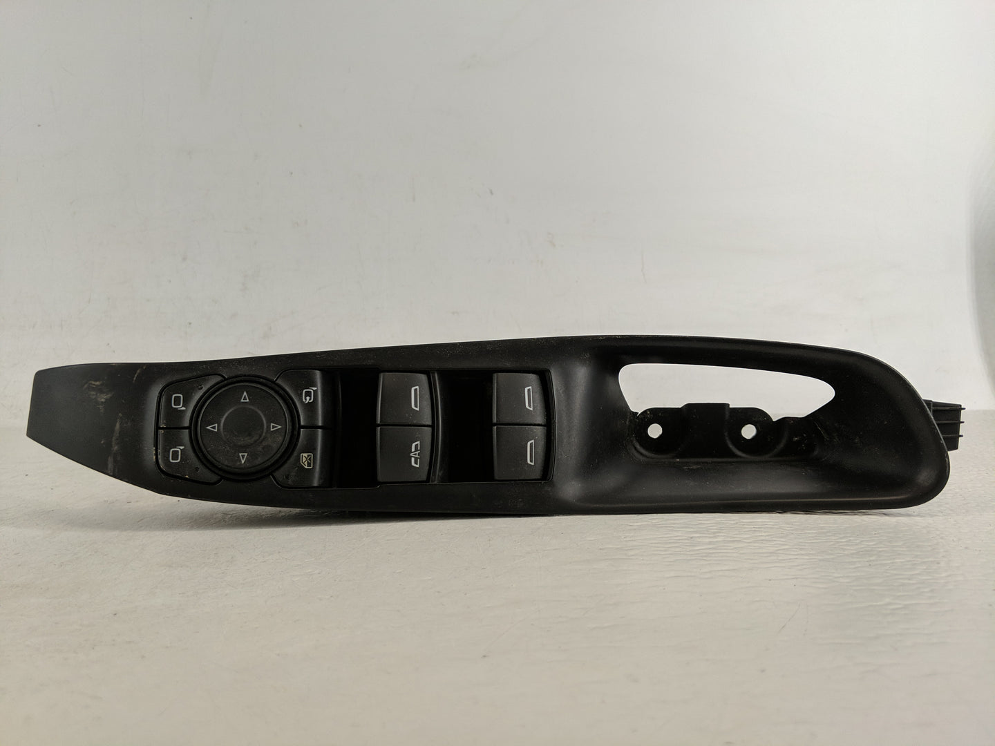 2018 Buick Enclave Master Power Window Switch Replacement Driver Side Left P/N:84139694 Fits OEM Used Auto Parts - Oemusedau