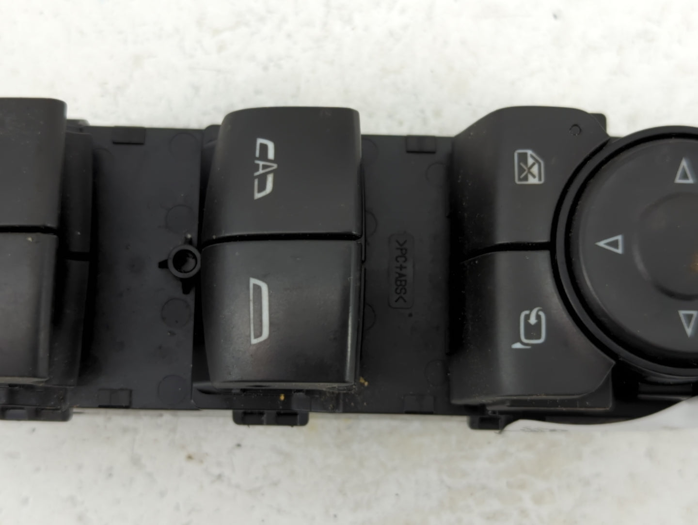 2018 Buick Enclave Master Power Window Switch Replacement Driver Side Left P/N:84139694 Fits OEM Used Auto Parts - Oemusedau