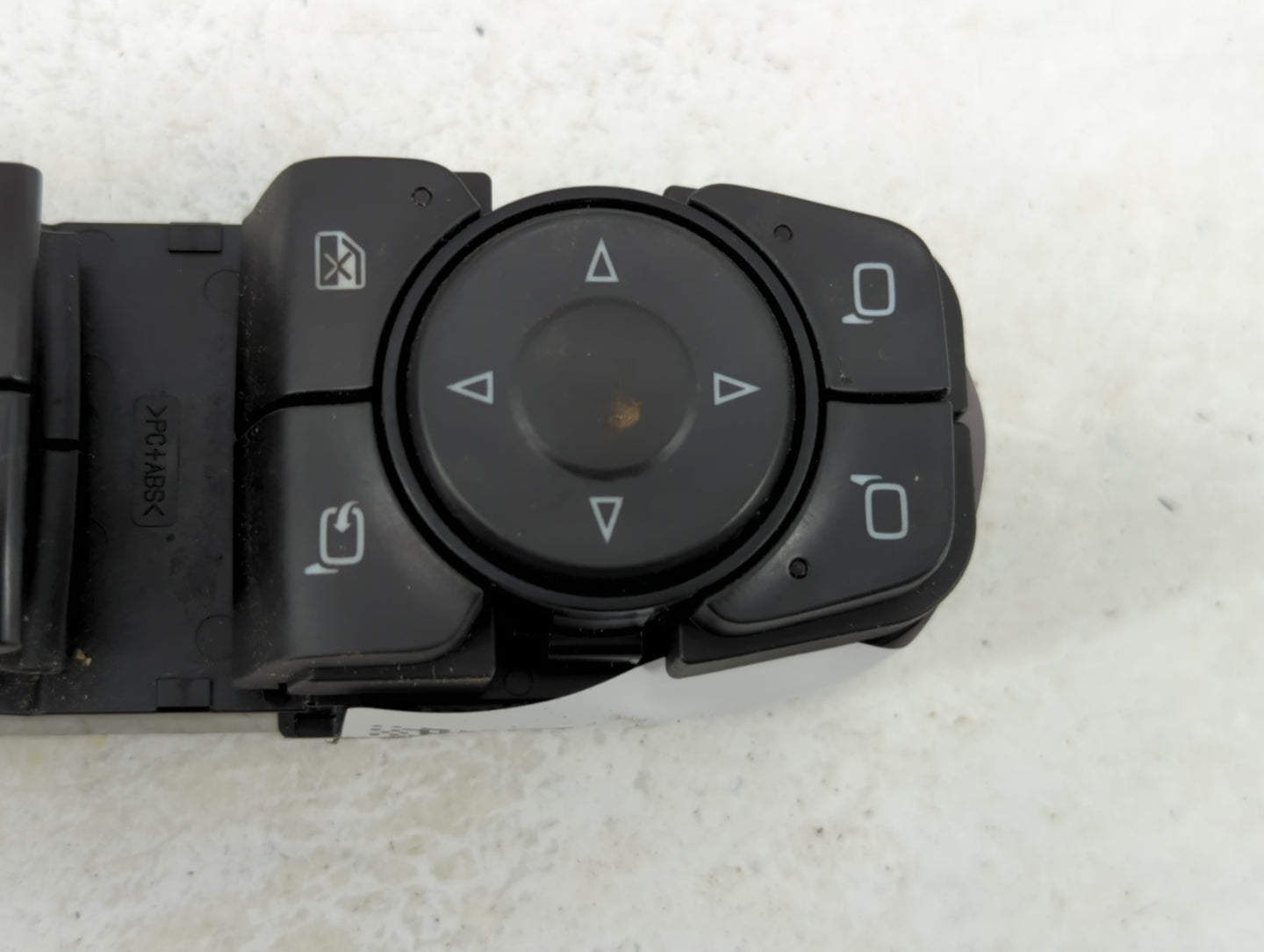 2018 Buick Enclave Master Power Window Switch Replacement Driver Side Left P/N:84139694 Fits OEM Used Auto Parts - Oemusedau