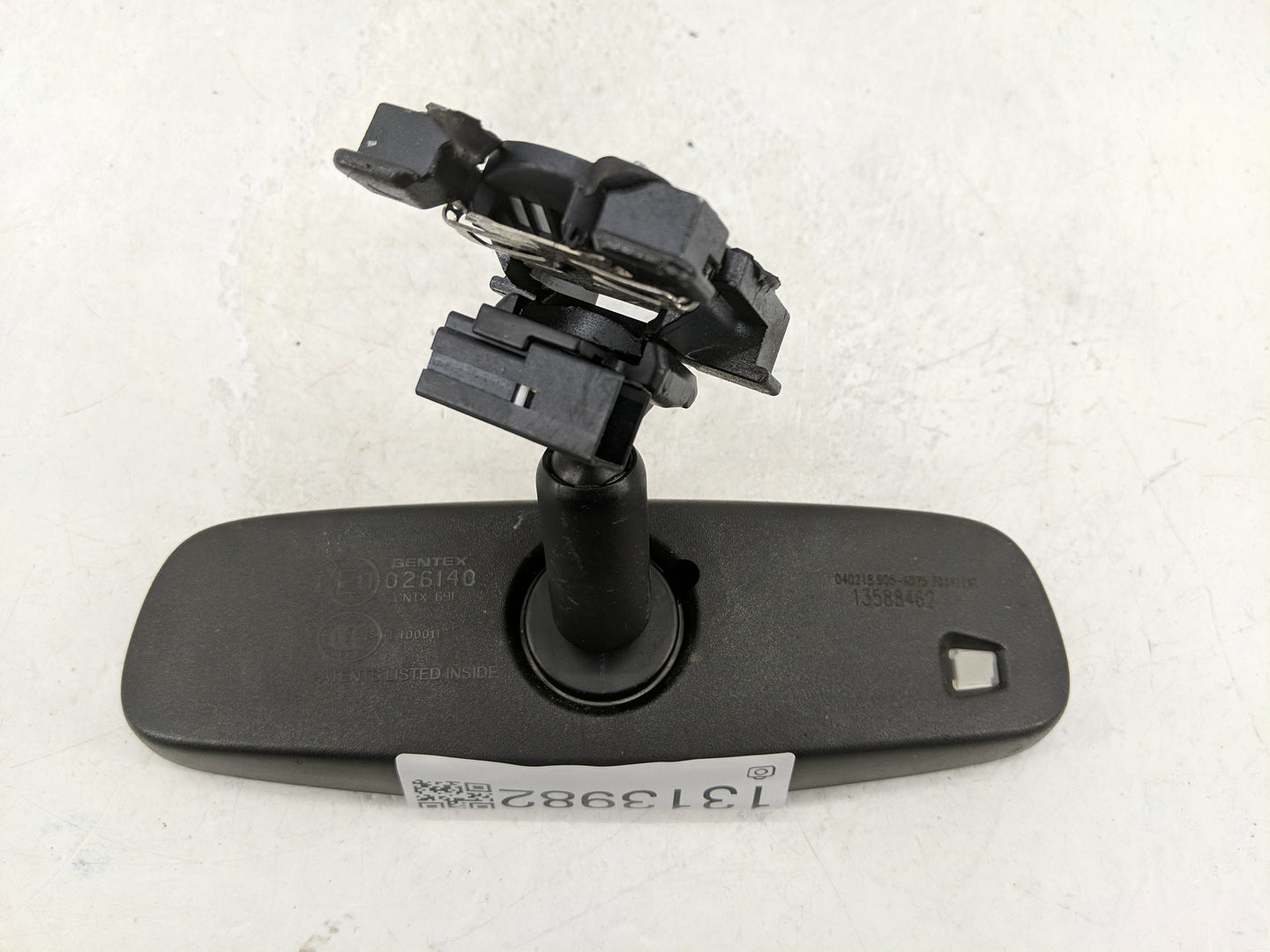 2018-2020 Buick Enclave Interior Rear View Mirror Replacement OEM Fits Fits 2017 2018 2019 2020 2021 2022 OEM Used Auto Part
