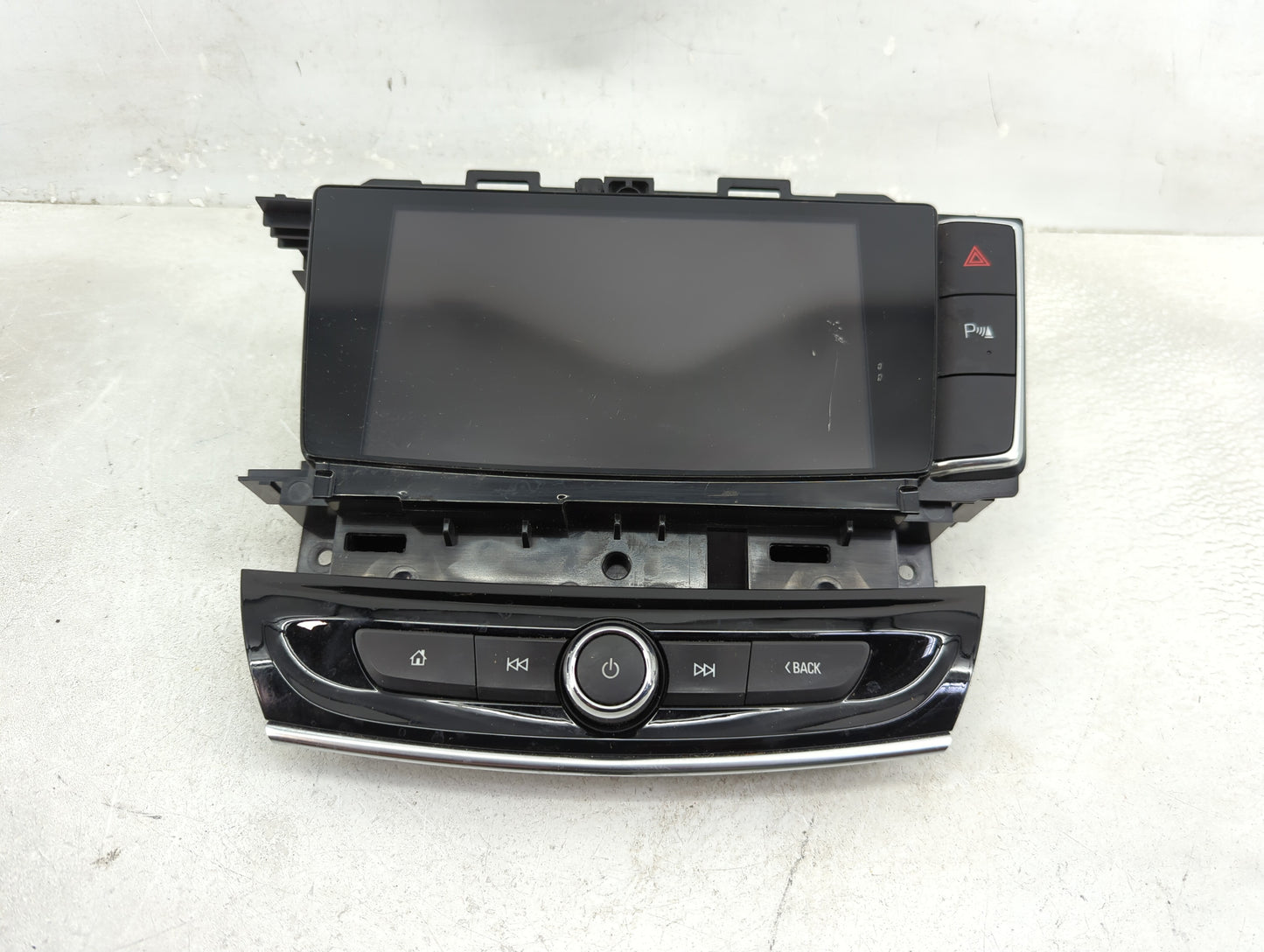 2018-2019 Buick Enclave Radio AM FM Cd Player Receiver Replacement P/N:84402434 Fits Fits 2018 2019 OEM Used Auto Parts - Oe