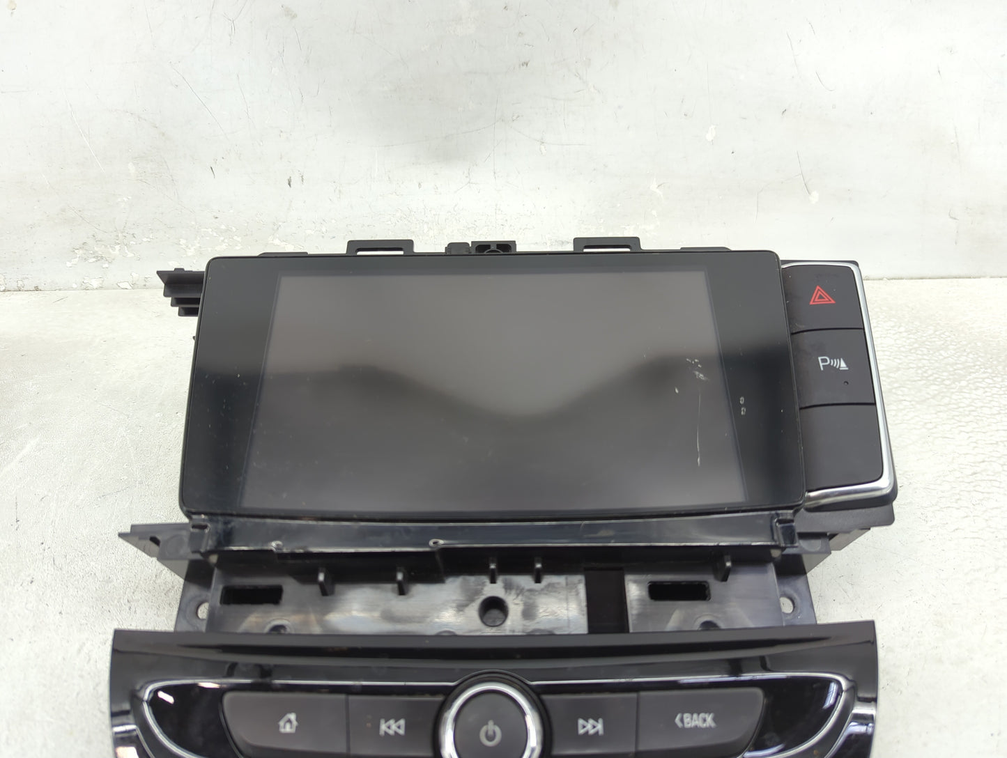 2018-2019 Buick Enclave Radio AM FM Cd Player Receiver Replacement P/N:84402434 Fits Fits 2018 2019 OEM Used Auto Parts - Oe