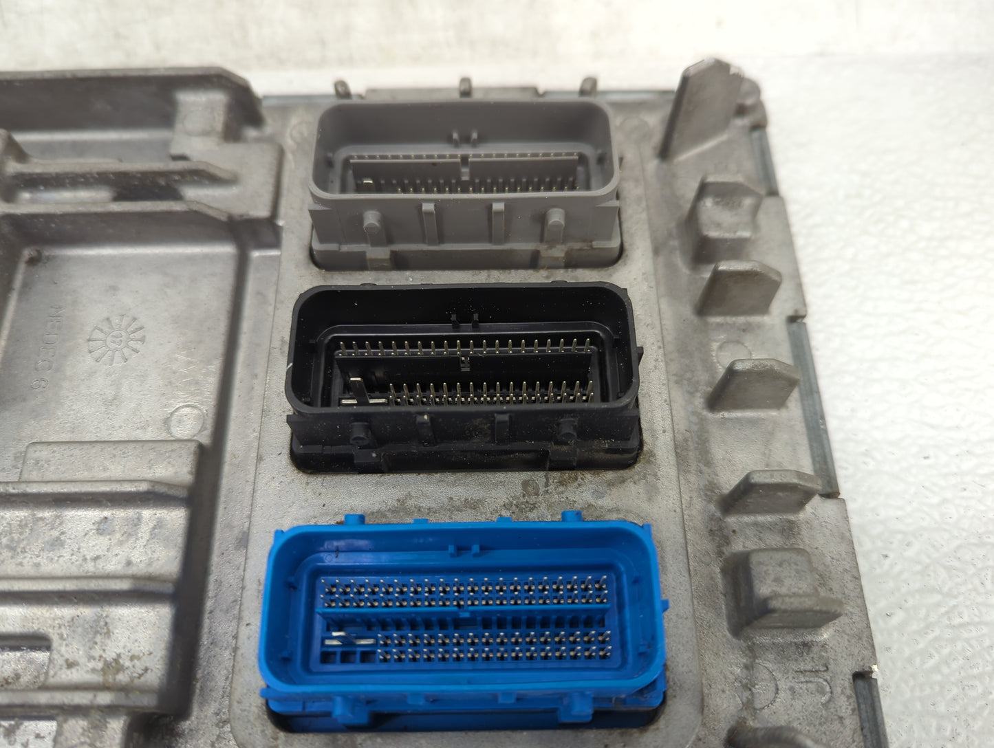 2018-2020 Buick Enclave PCM Engine Control Computer ECU ECM PCU OEM P/N:12687483 12683348 Fits OEM Used Auto Parts - Oemused